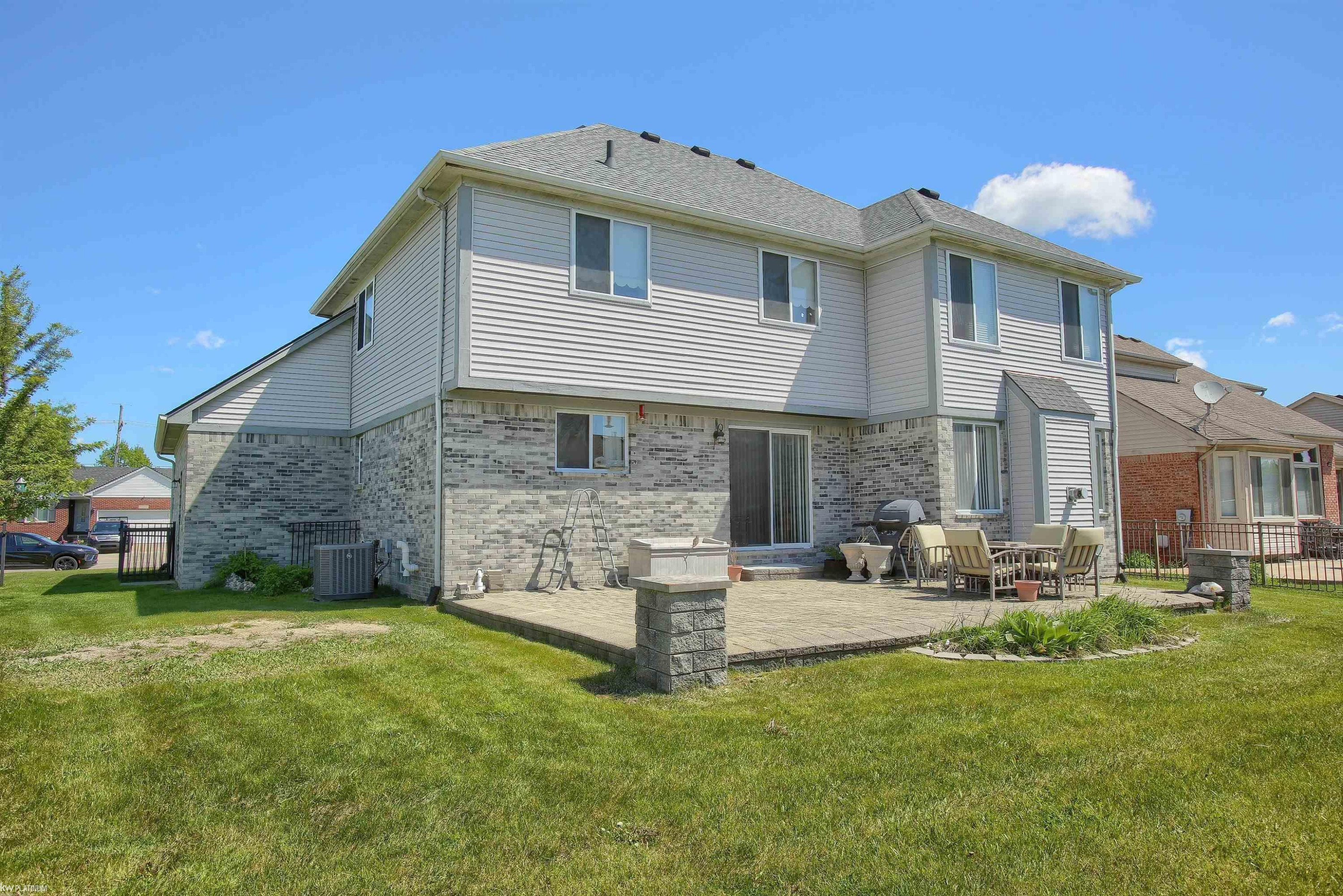 32036 Holly Drive, Chesterfield, MI 48047 — Photo 34