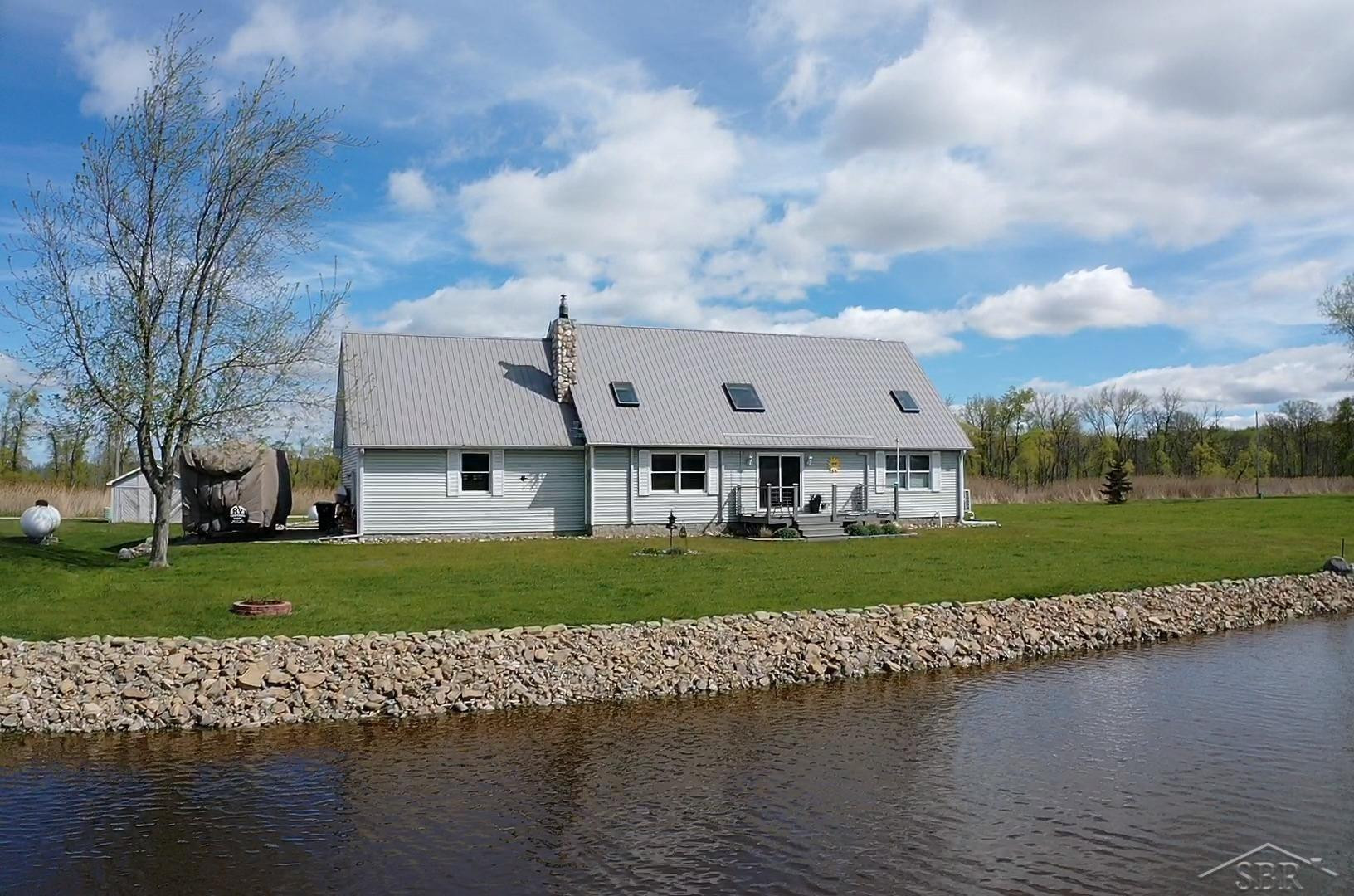 2580 Lola Lane, Au Gres, MI 48703