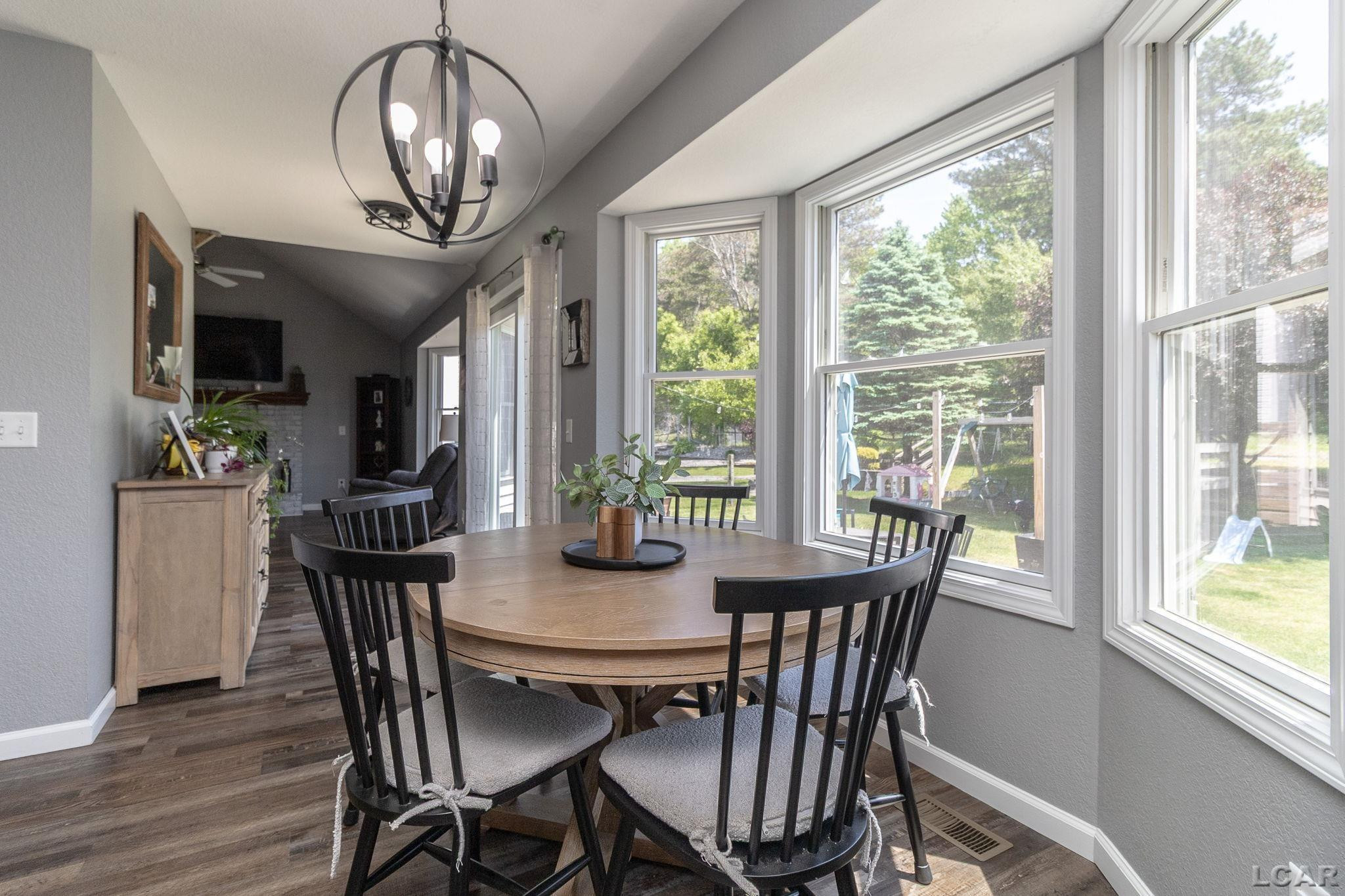 9068 Village Meadows Drive, Temperance, MI 48182 — Photo 15