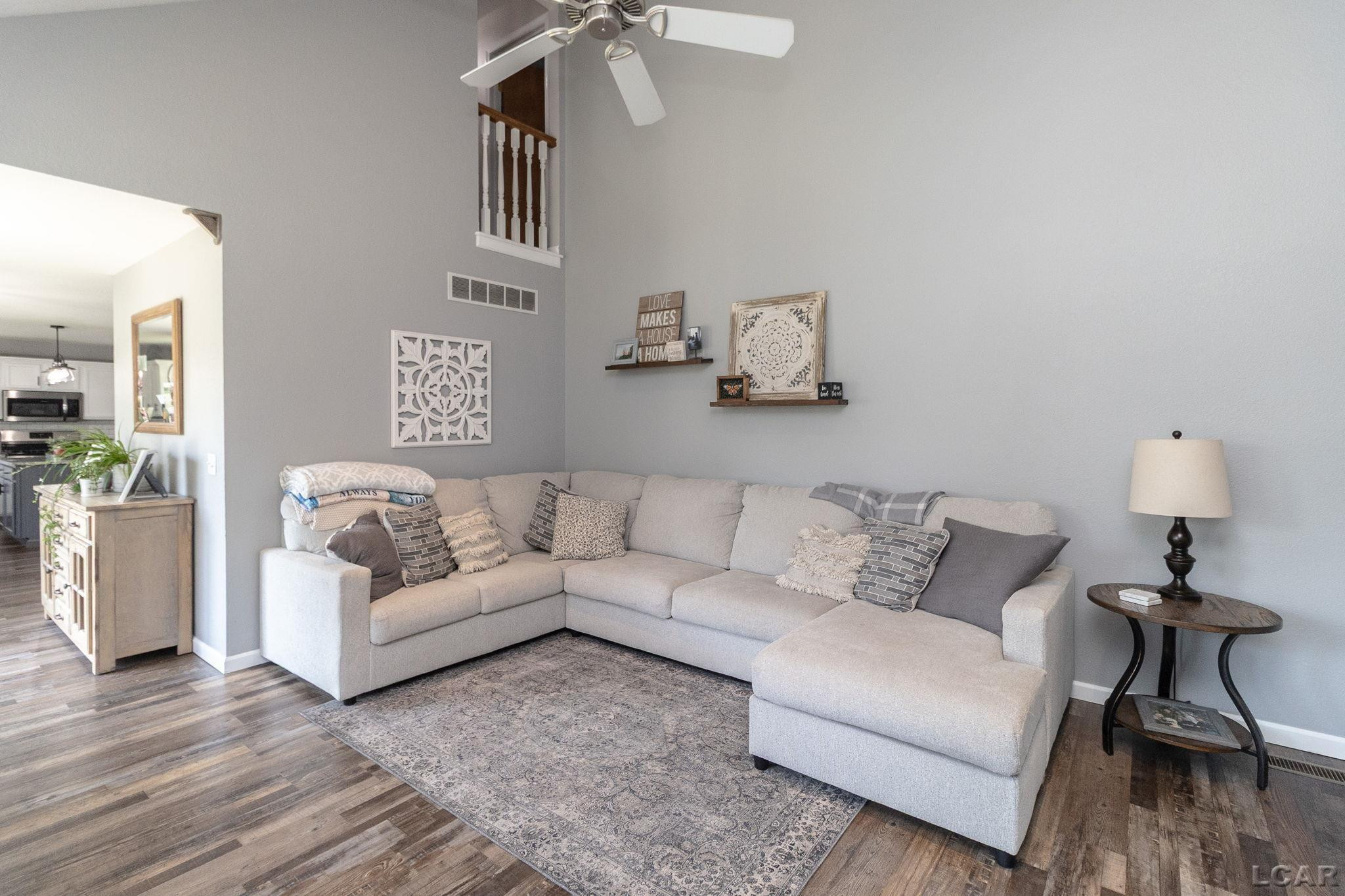 9068 Village Meadows Drive, Temperance, MI 48182 — Photo 19
