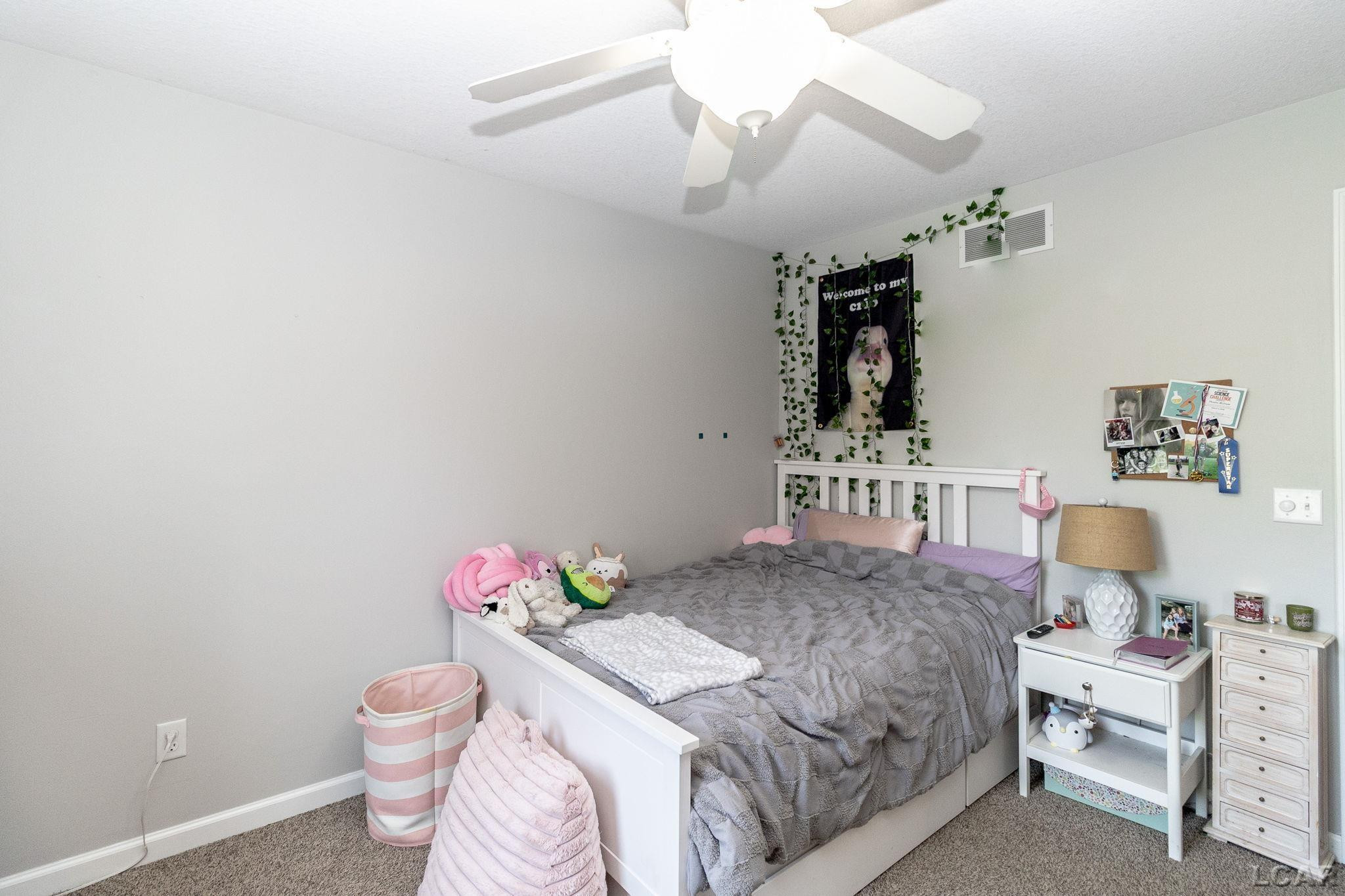 9068 Village Meadows Drive, Temperance, MI 48182 — Photo 31
