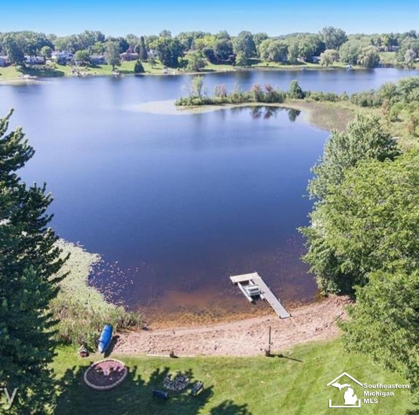 20 W Peterson Drive - Photo 2