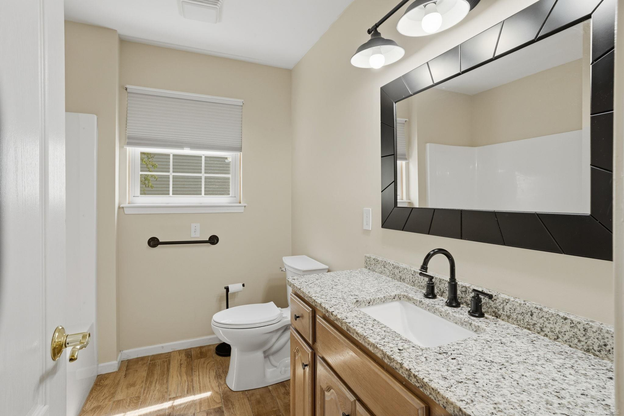 337 Courtneys Place, Lapeer, MI 48446 — Photo 15