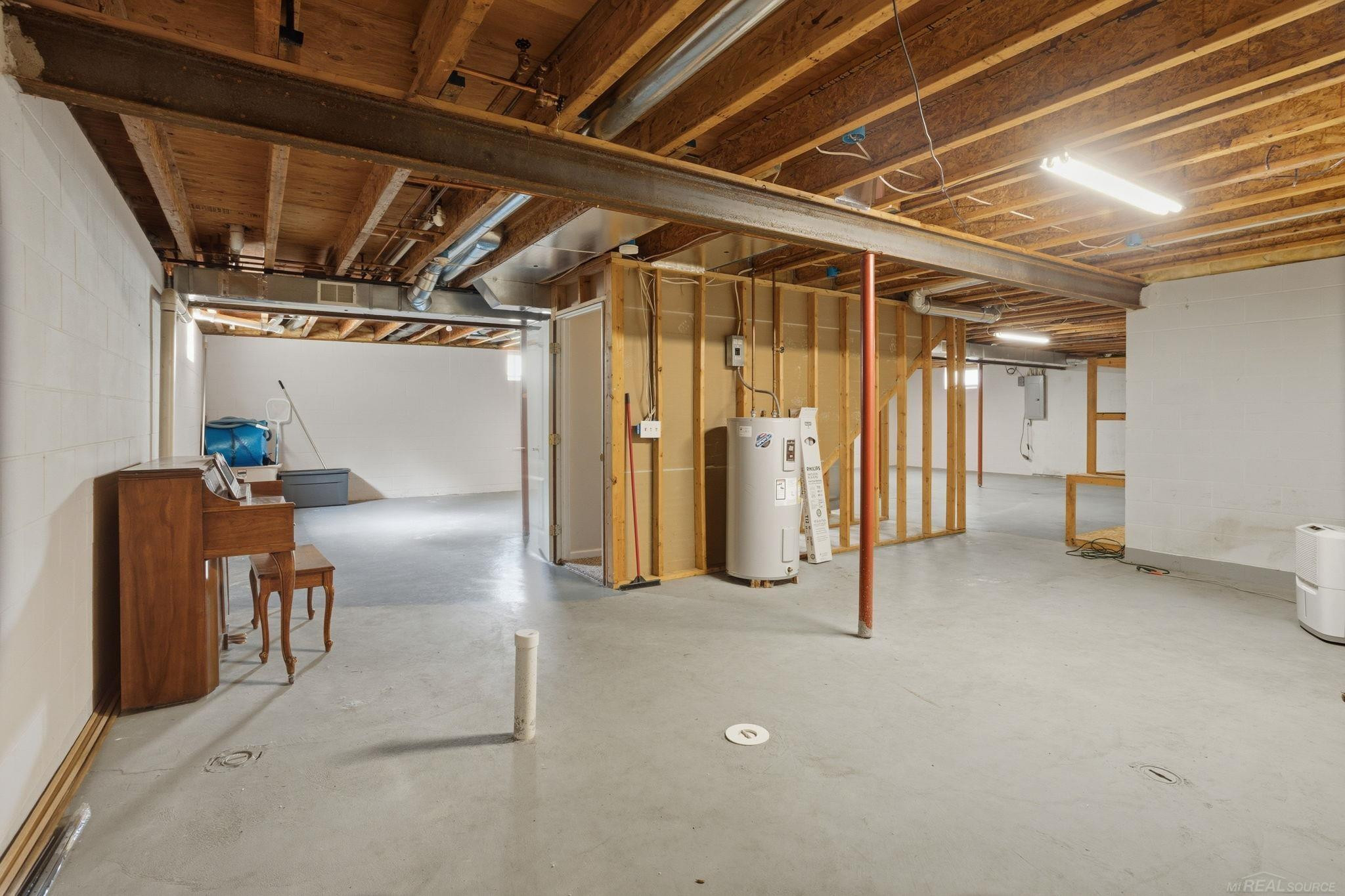 337 Courtneys Place, Lapeer, MI 48446 — Photo 19