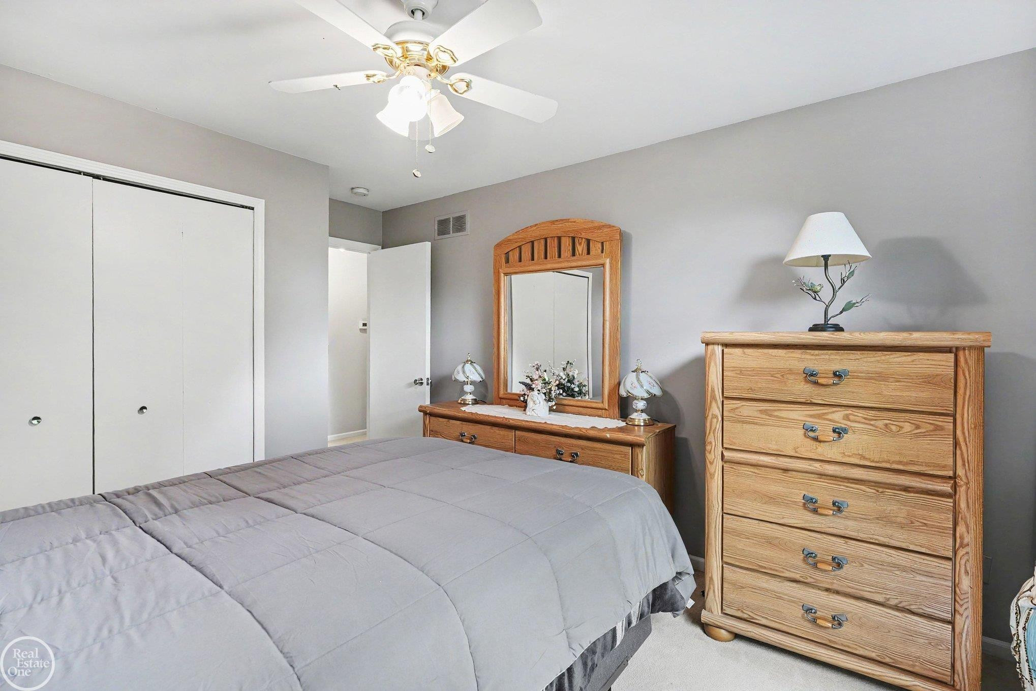 19319 Weathervane Drive, Macomb, MI 48044 — Photo 16