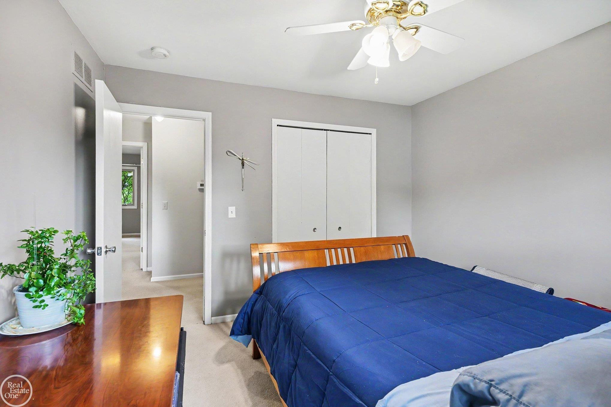 19319 Weathervane Drive, Macomb, MI 48044 — Photo 18