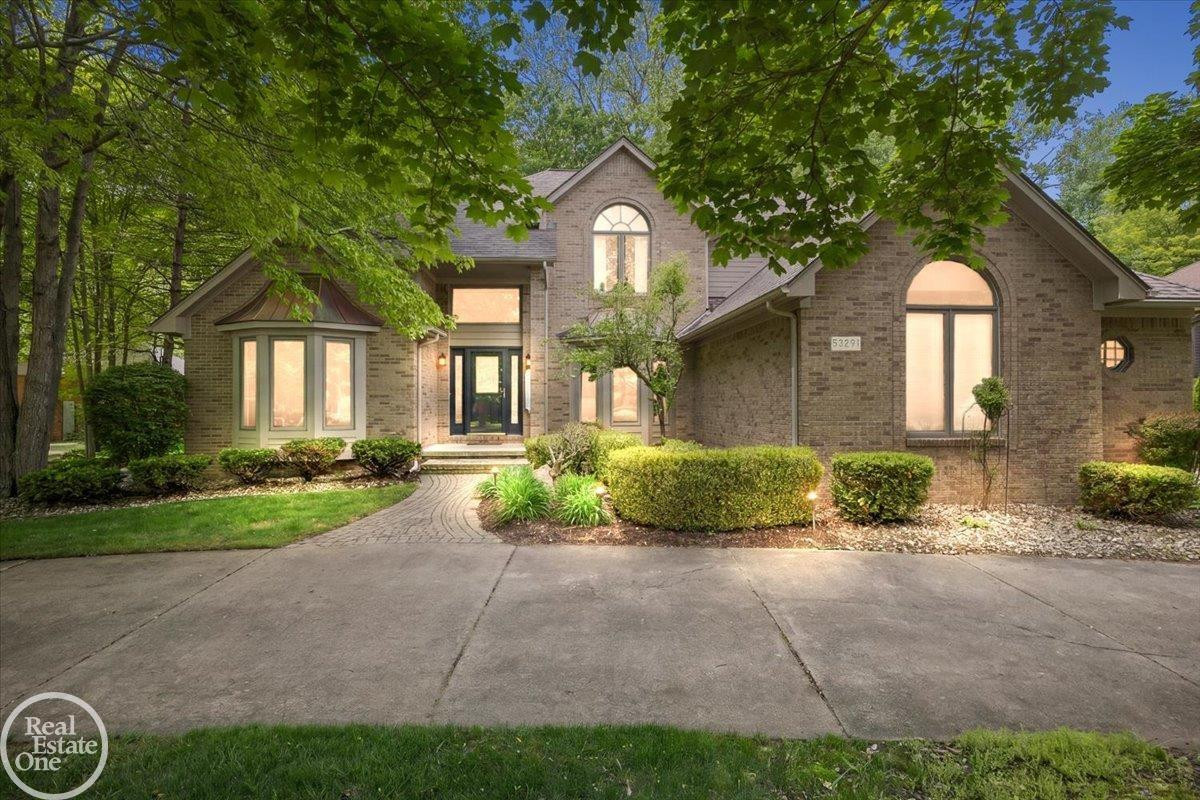 53291 Shanelle Lane, Shelby Twp, MI 48315 — front exterior