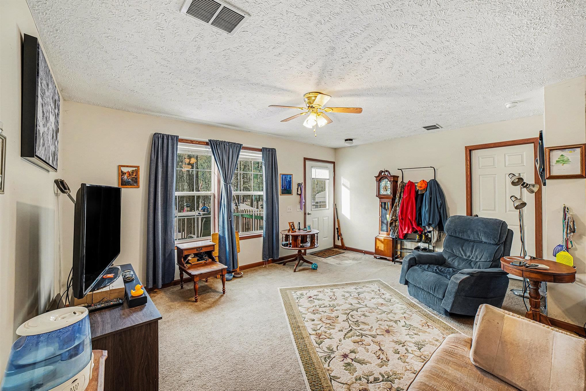 2738 Lakeshore Drive, Gladwin, MI 48624 — Photo 4