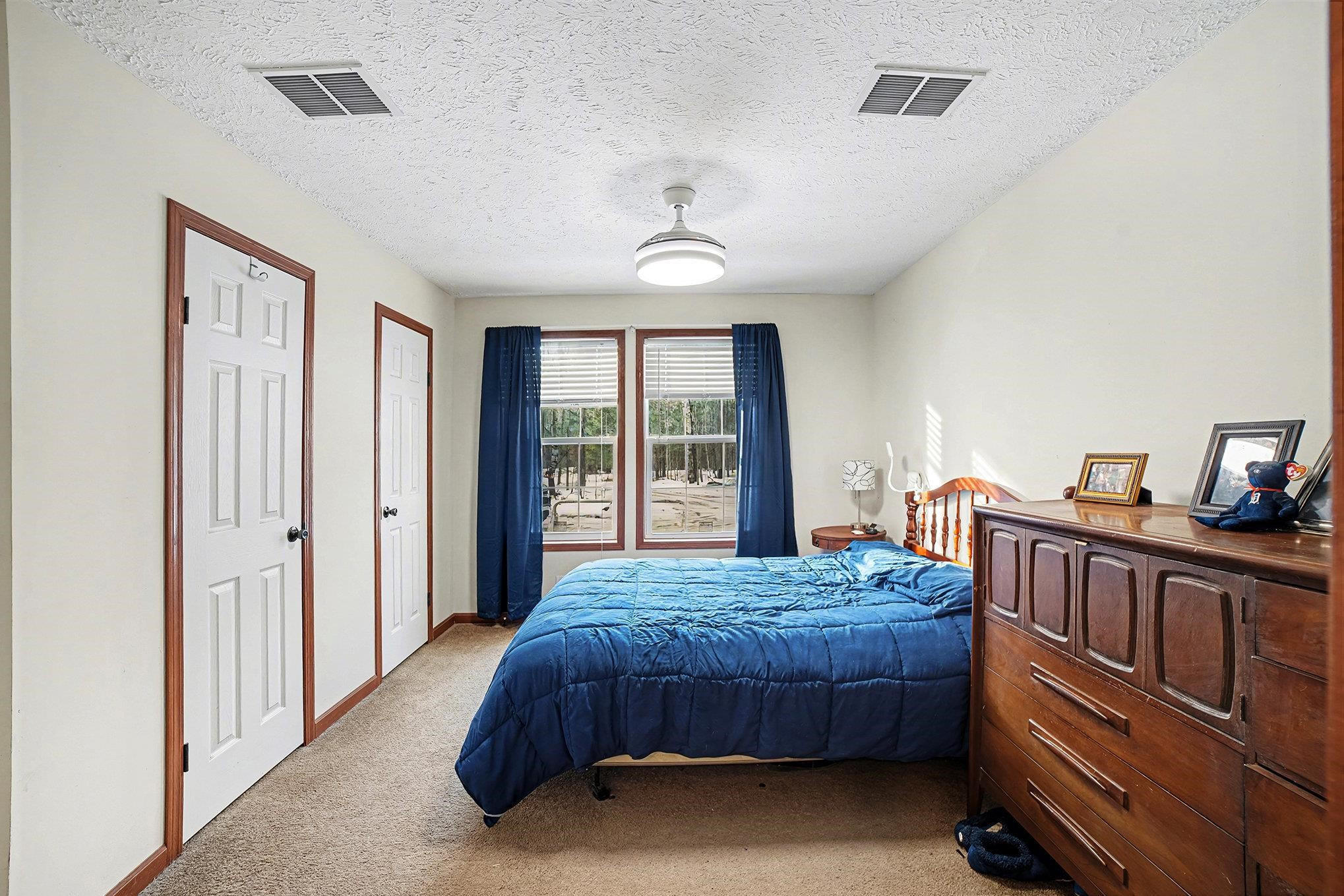 2738 Lakeshore Drive, Gladwin, MI 48624 — Photo 13