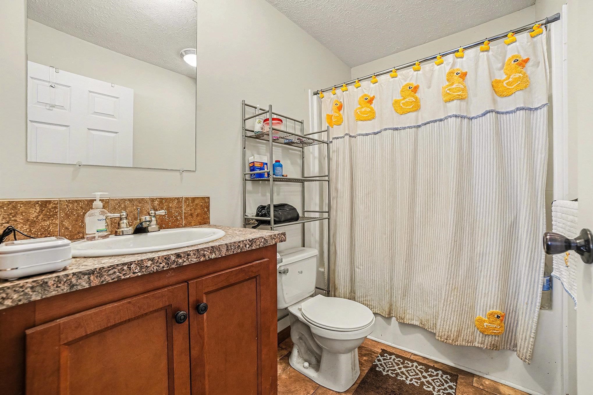2738 Lakeshore Drive, Gladwin, MI 48624 — Photo 19