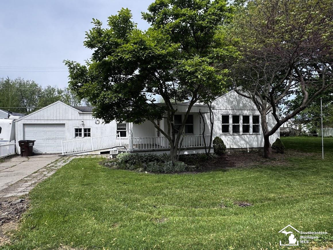 4369 Avenue E Street, Newport, MI 48166 — Photo 14