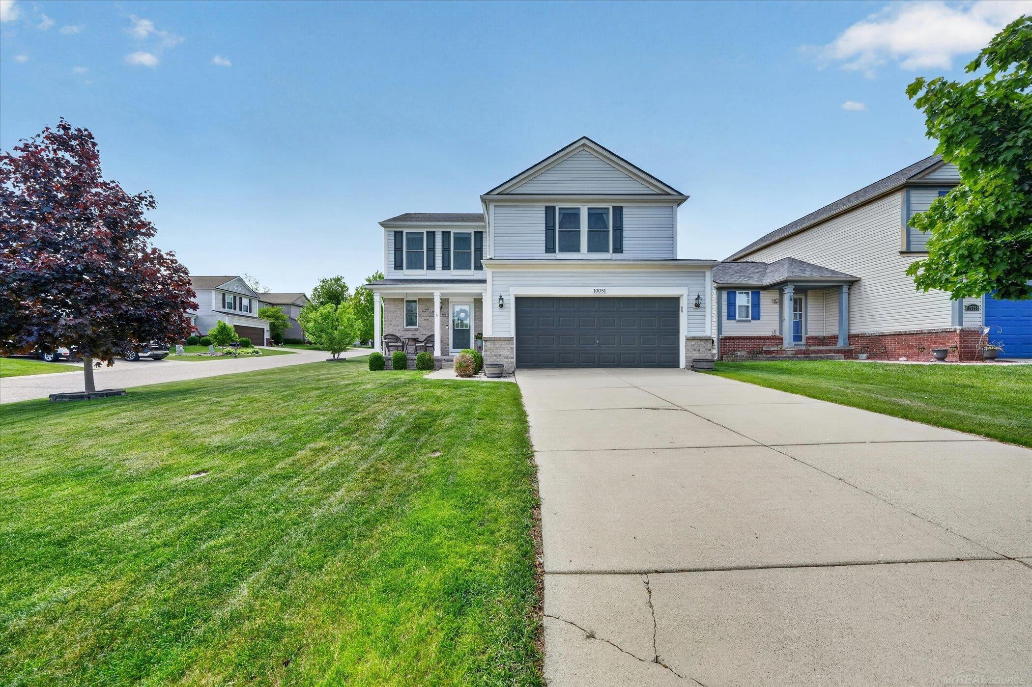 10051 Pond View Trail, Holly, MI 48442 — front exterior