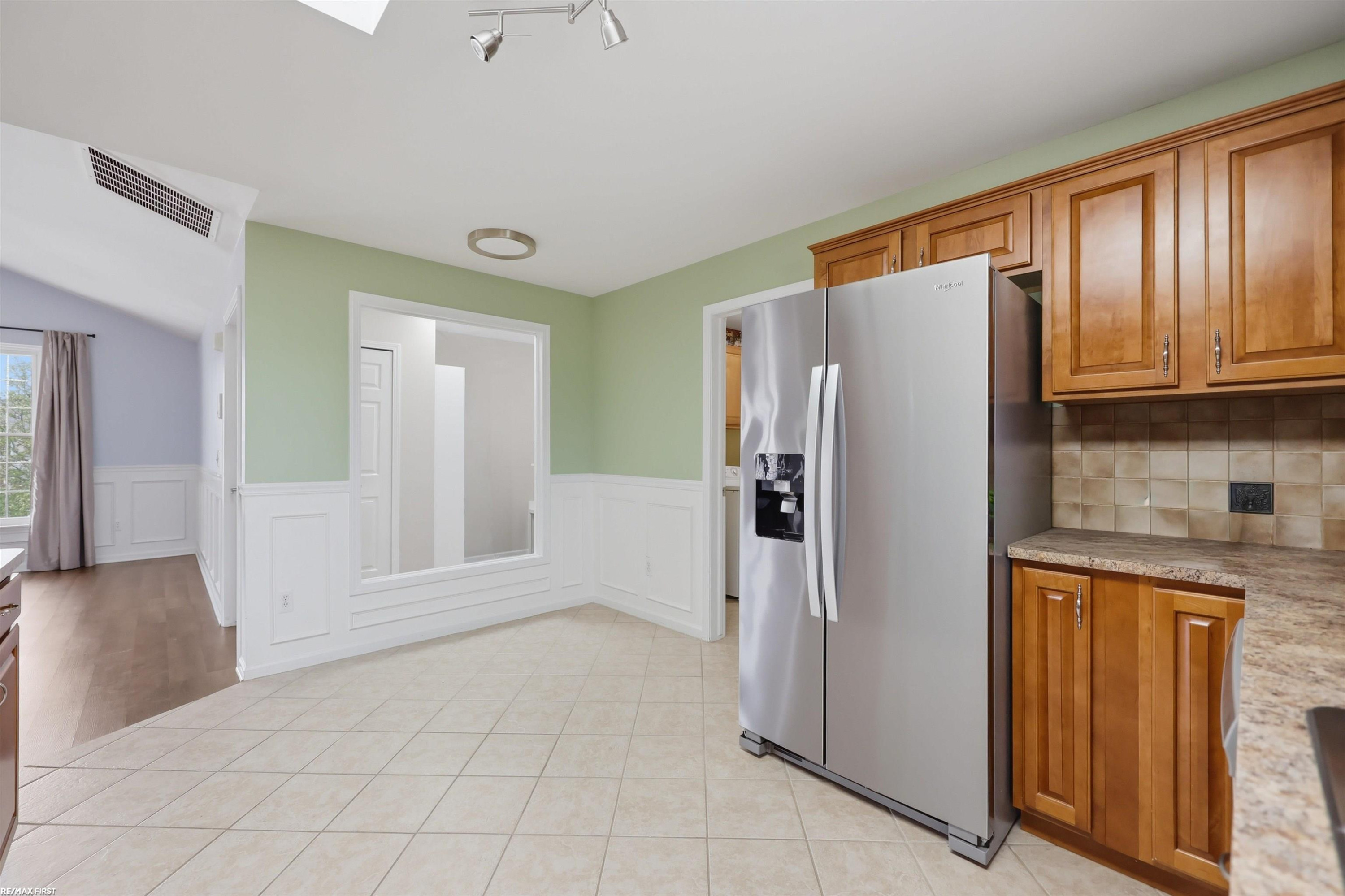 45653 Gable Drive, Macomb, MI 48044 — Photo 12