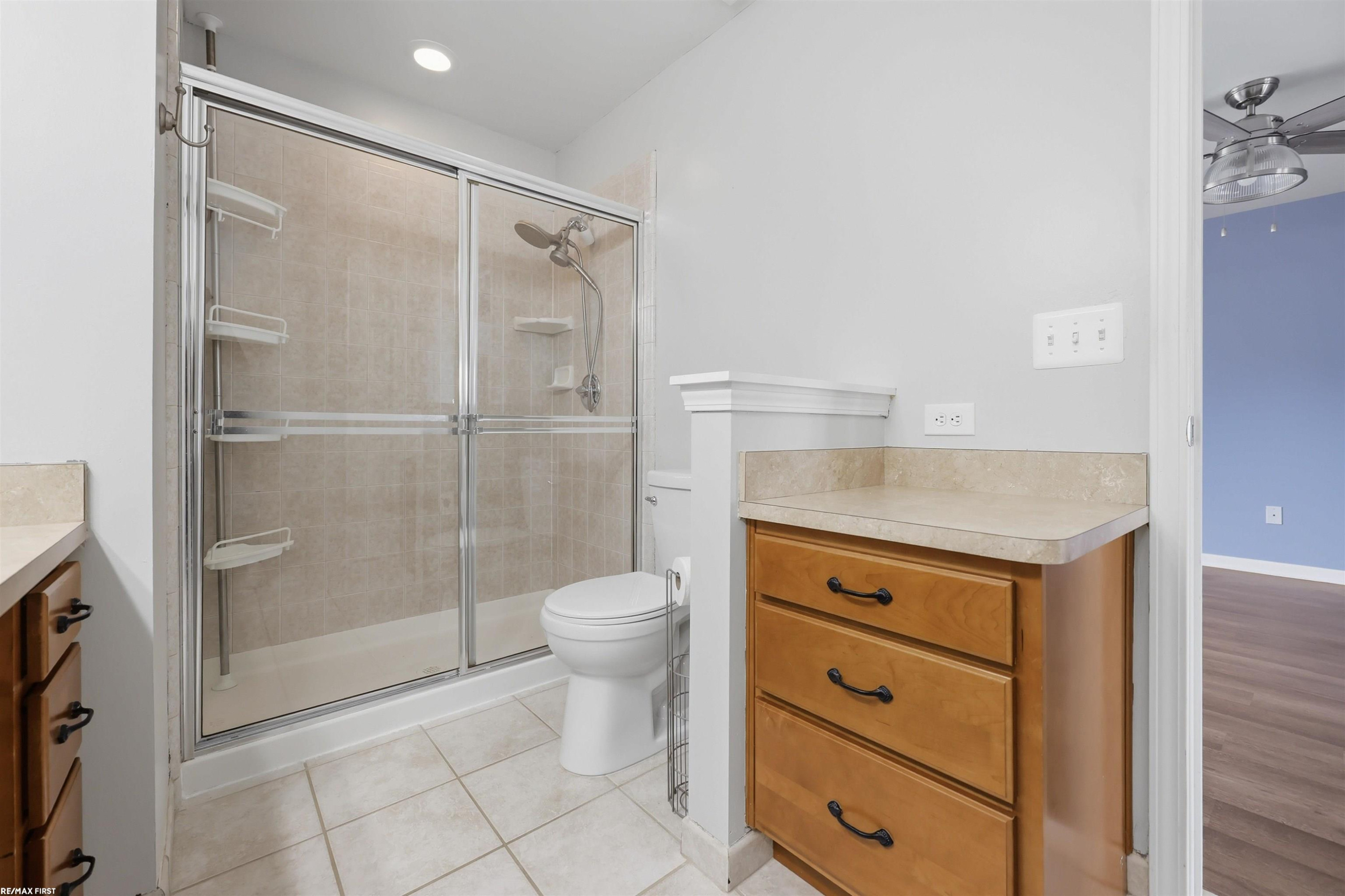 45653 Gable Drive, Macomb, MI 48044 — Photo 16