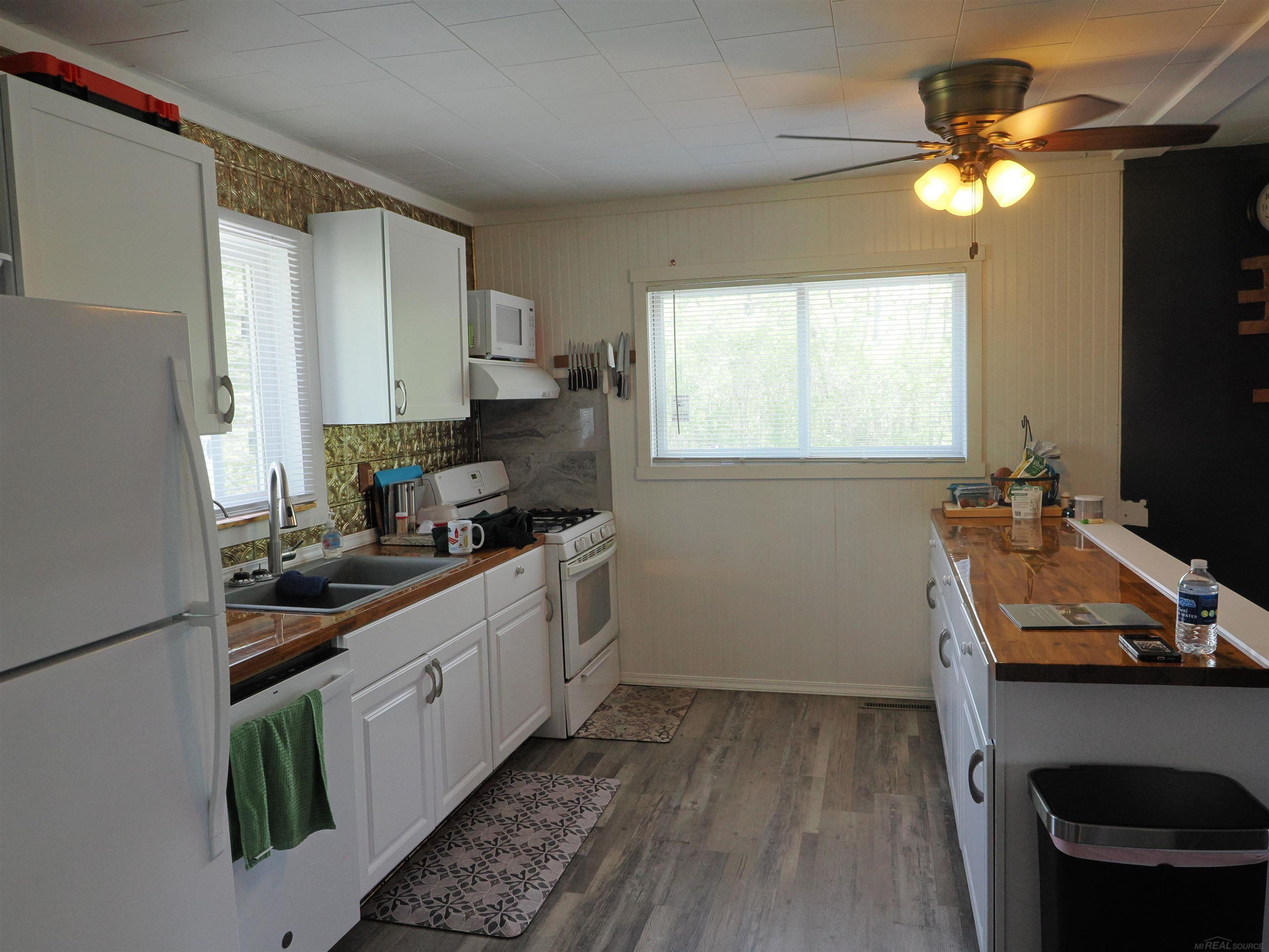 1851 E Erickson Road, Pinconning, MI 48650 — Photo 4