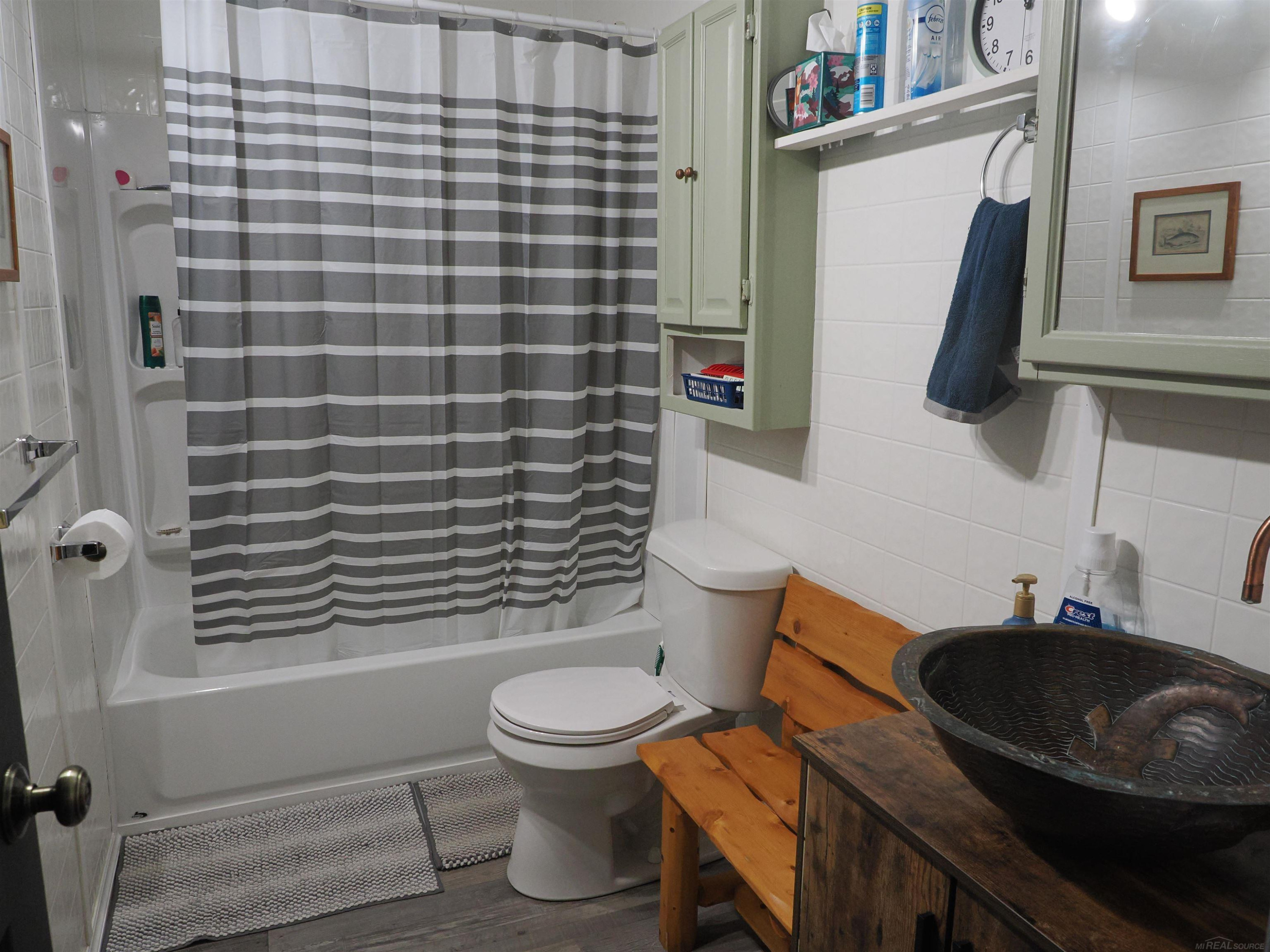 1851 E Erickson Road, Pinconning, MI 48650 — Photo 16