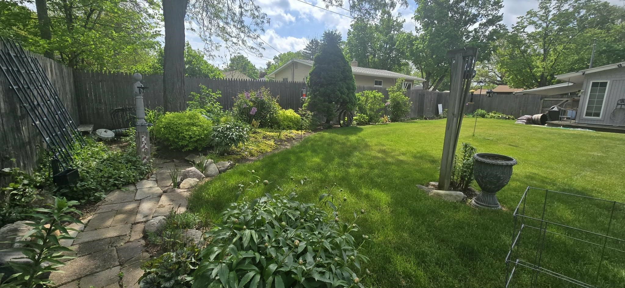 811 Thomas Street, Flushing, MI 48433 — Photo 24