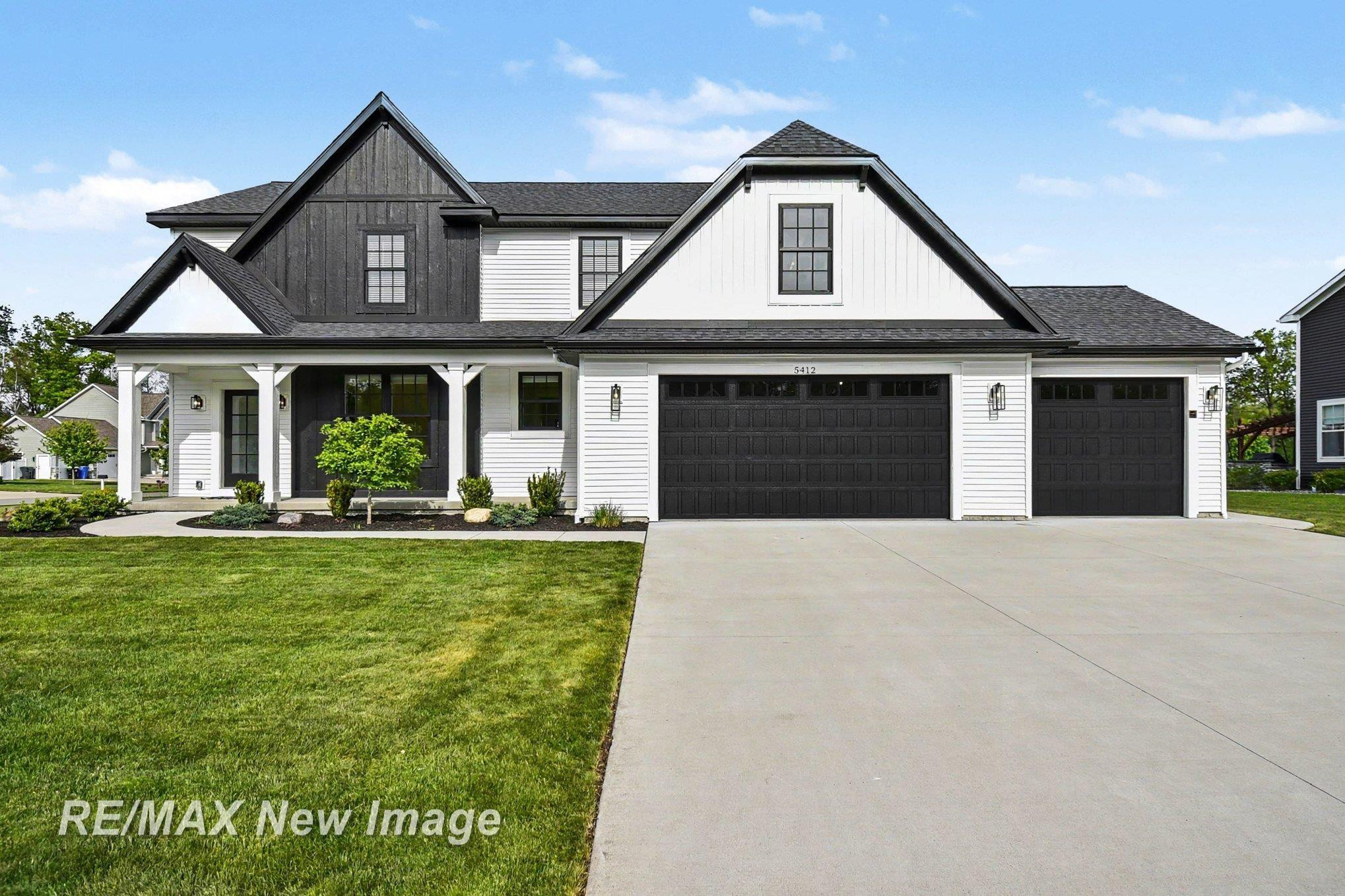 5412 Red Tail Lane, Midland, MI 48642 — Photo 2