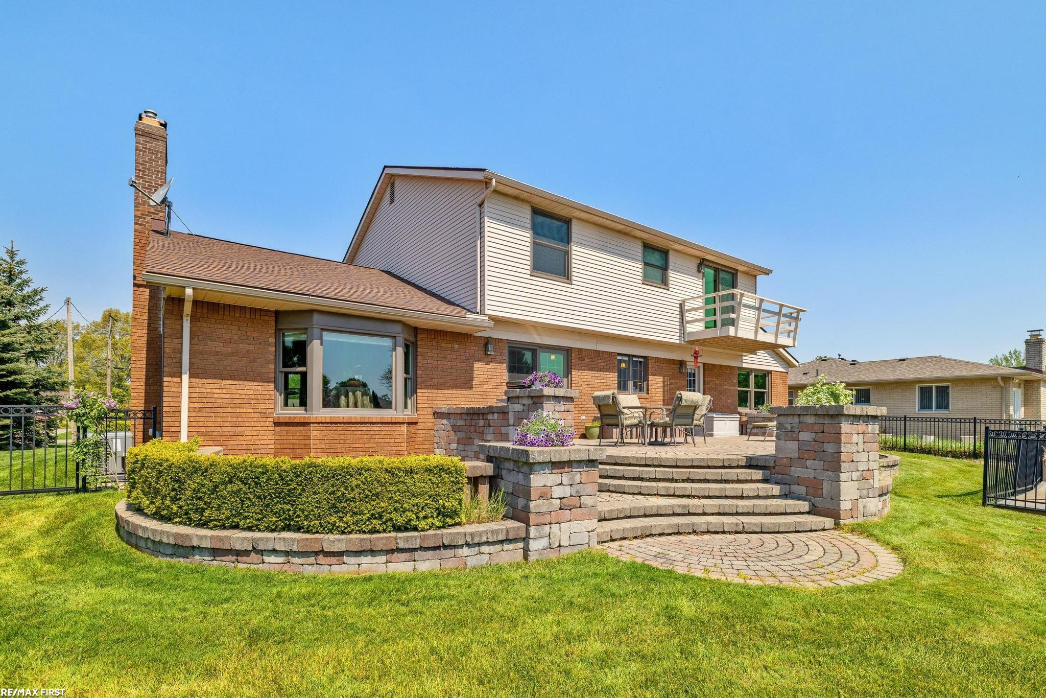 49708 Nautical Drive, Chesterfield, MI 48047 — Photo 47