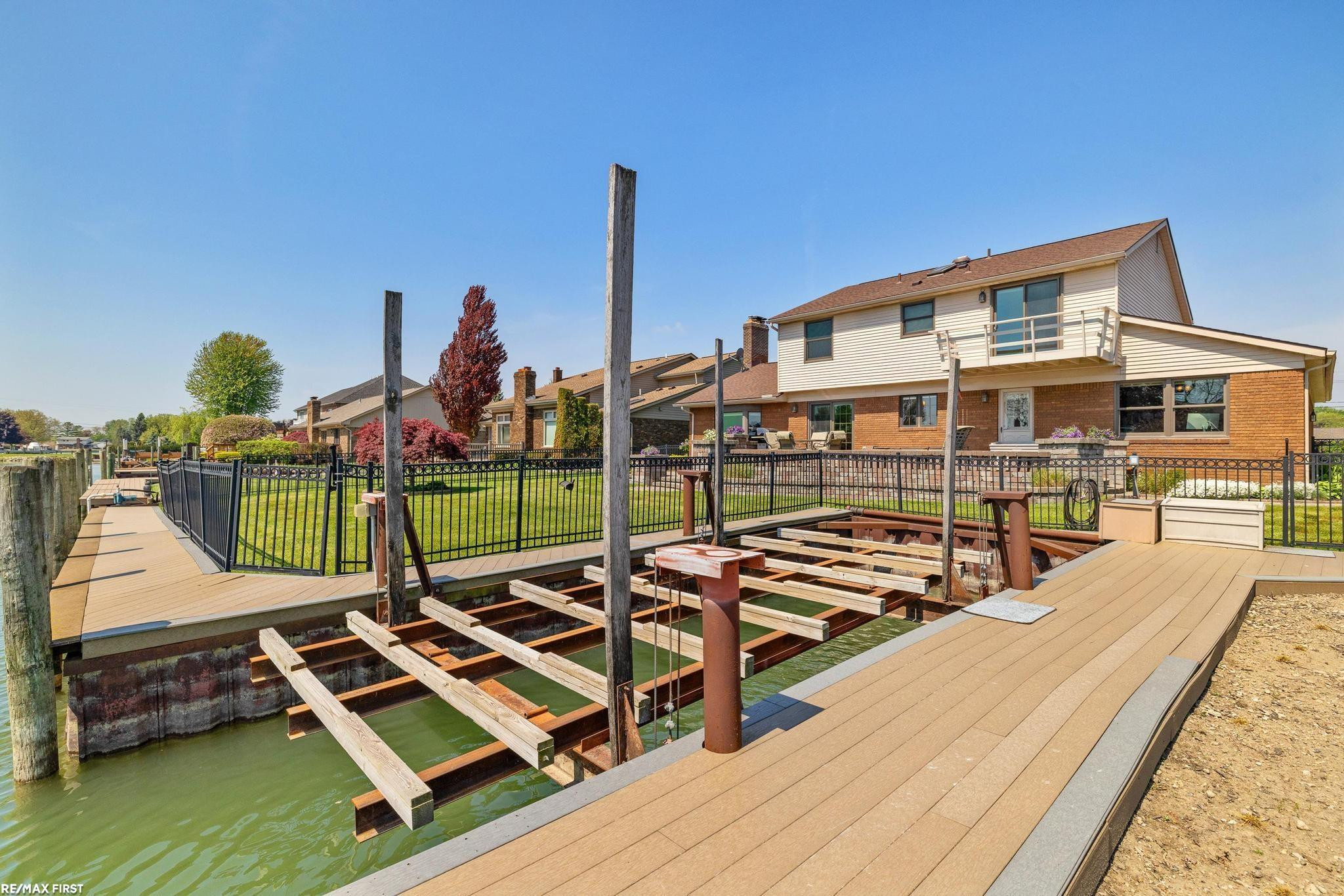 49708 Nautical Drive, Chesterfield, MI 48047 — Photo 52