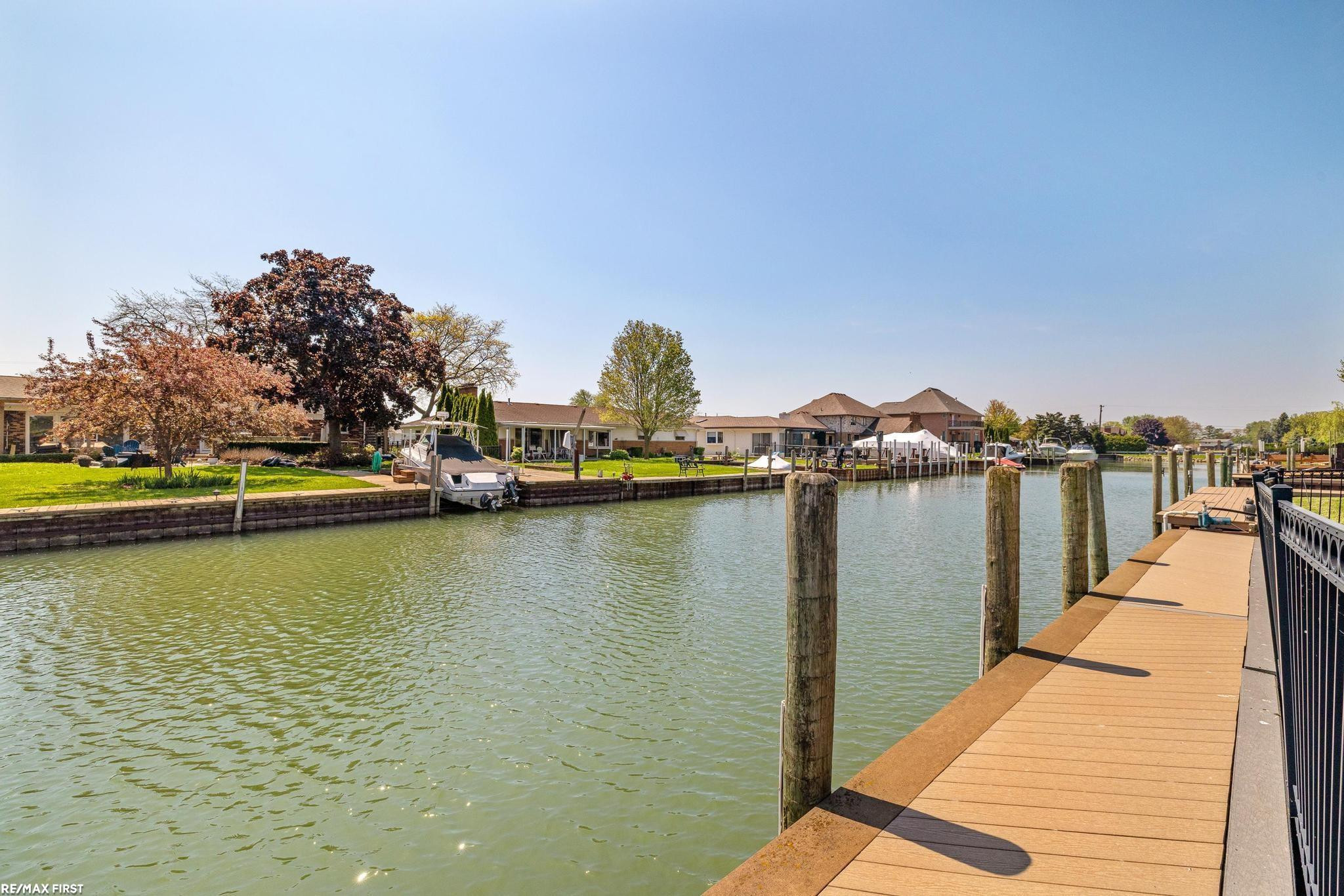 49708 Nautical Drive, Chesterfield, MI 48047 — Photo 56