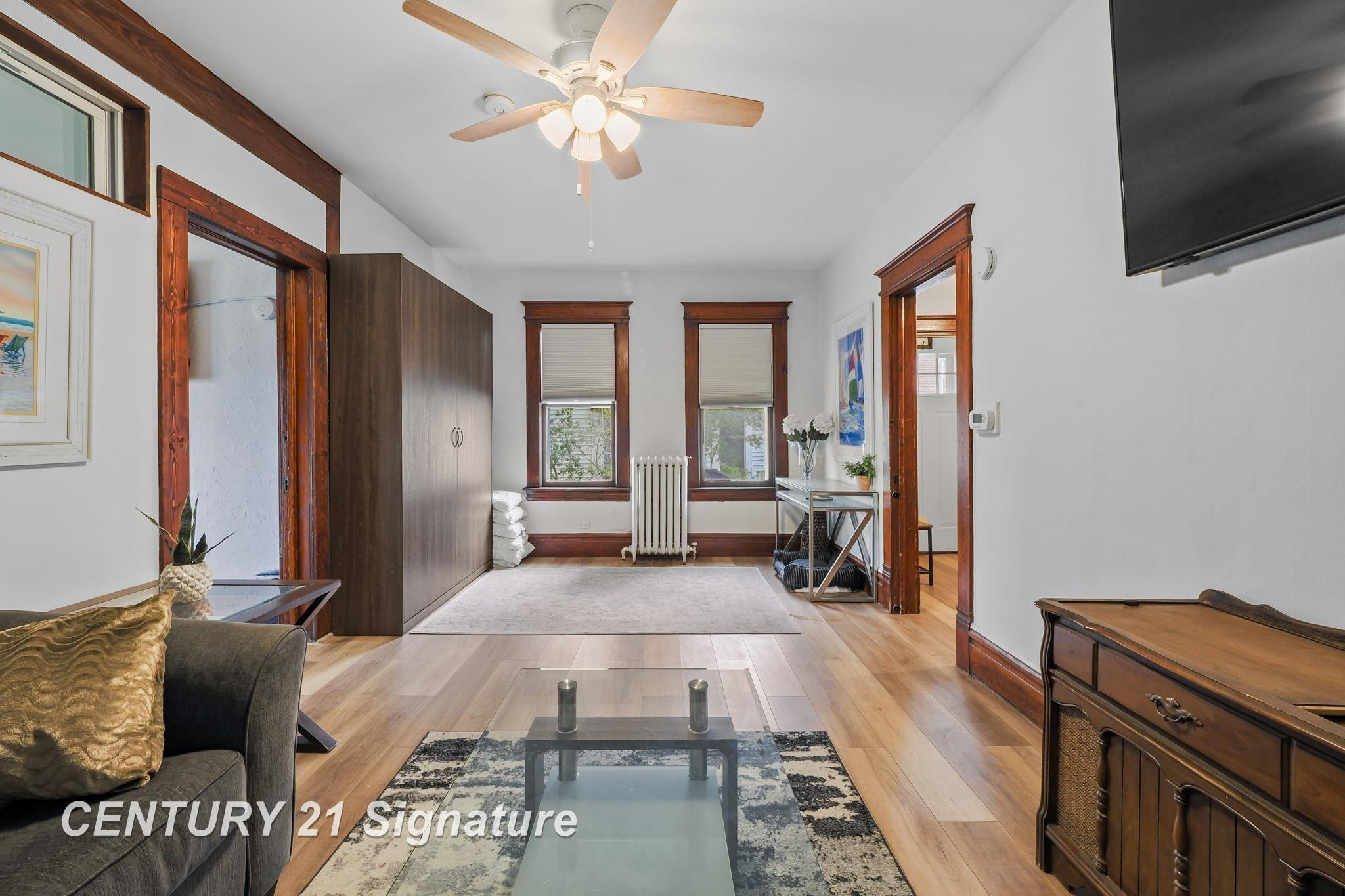 607 W Front Street, Traverse City, MI 49684 — Photo 20