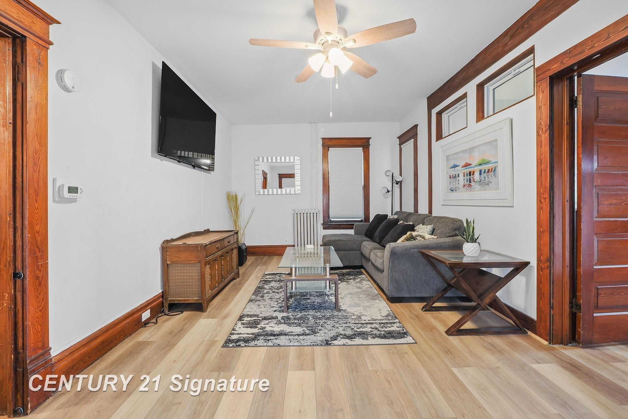 607 W Front Street, Traverse City, MI 49684 — Photo 21