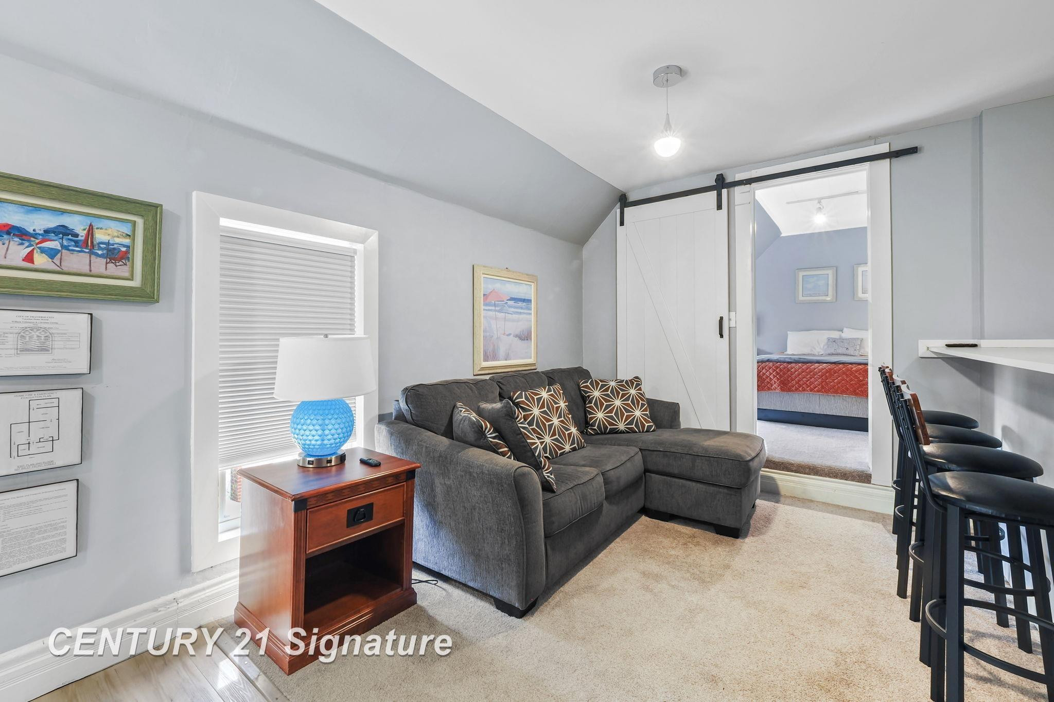 607 W Front Street, Traverse City, MI 49684 — Photo 39