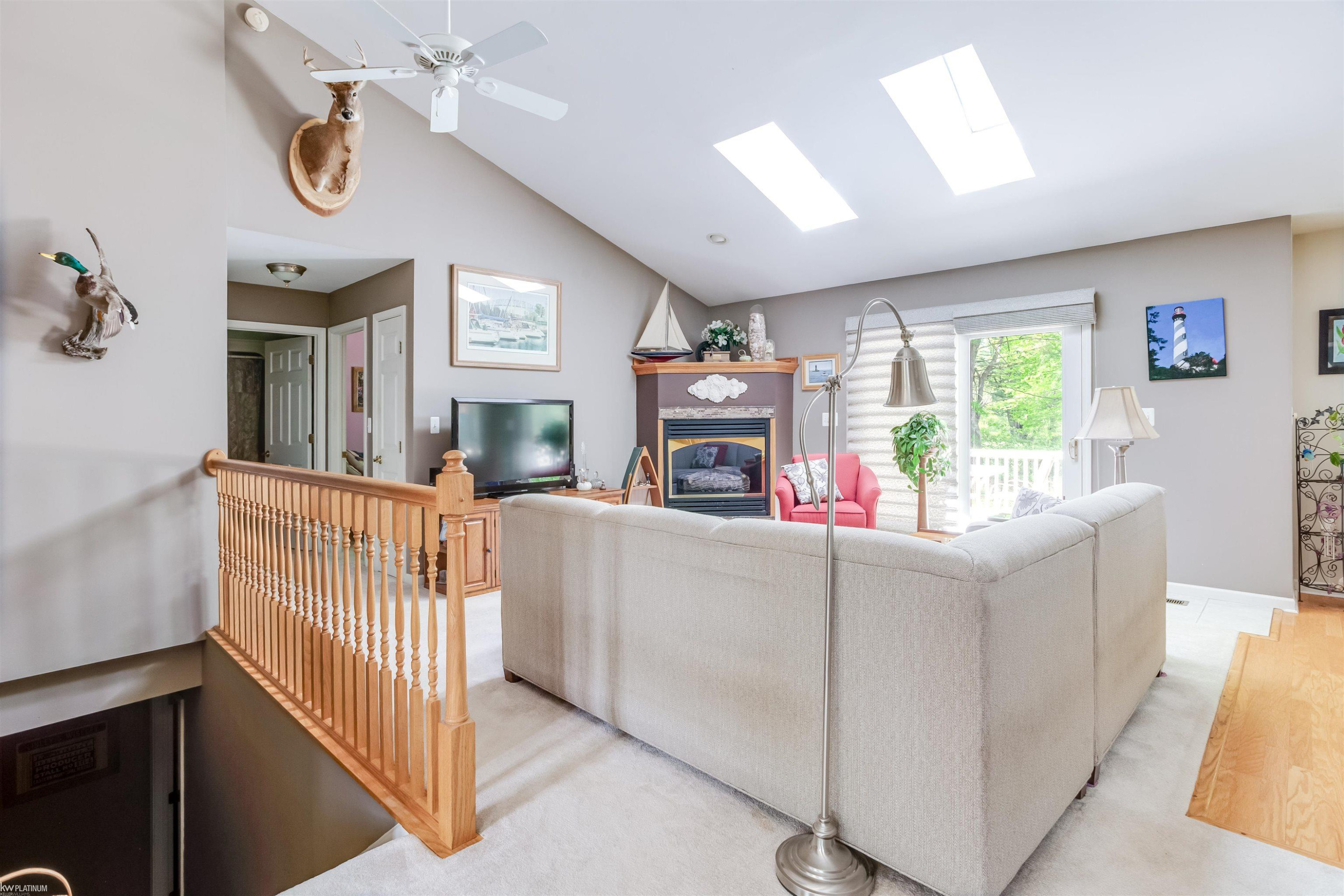 5656 Pine Court, Kimball, MI — Photo 4