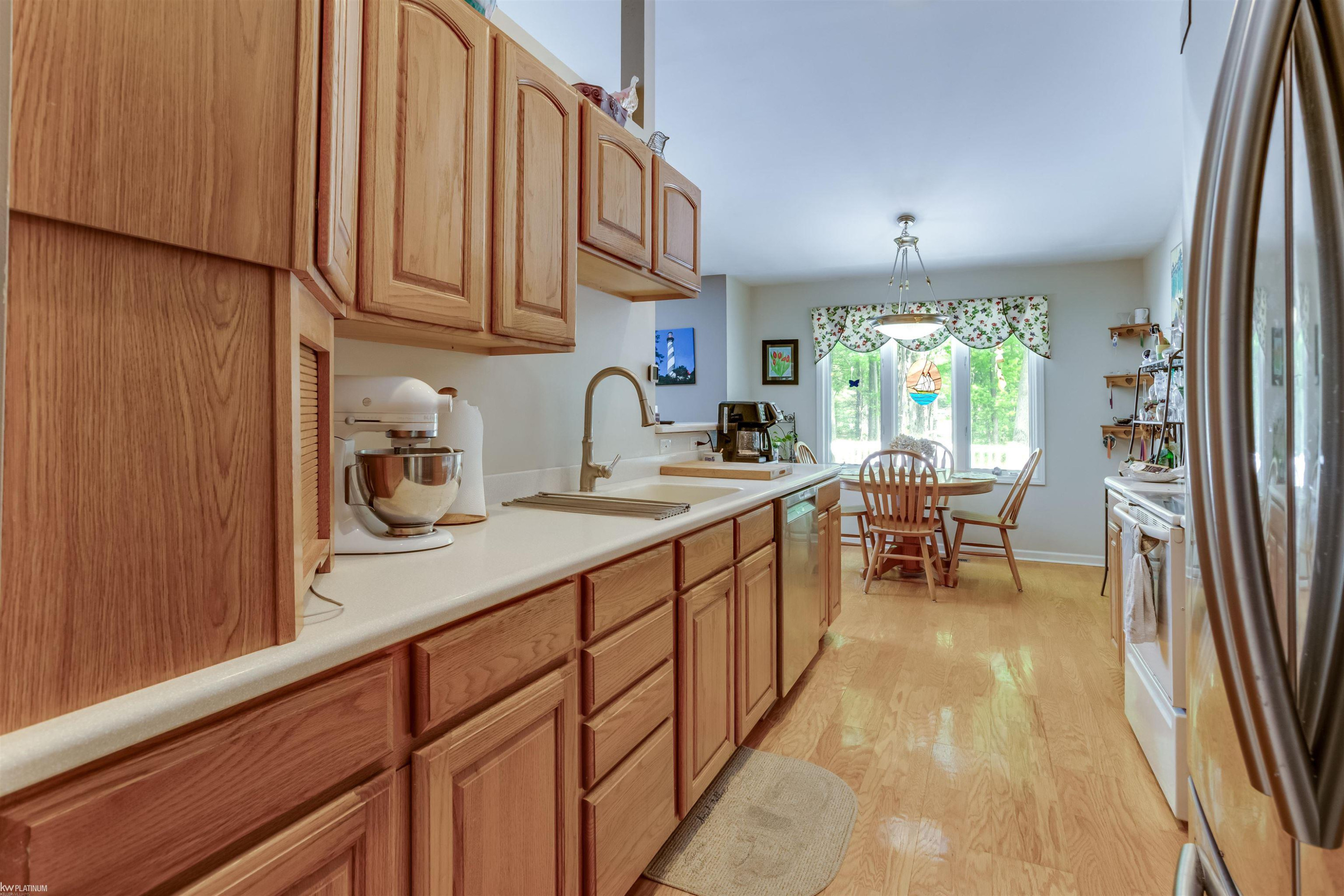 5656 Pine Court, Kimball, MI — Photo 8