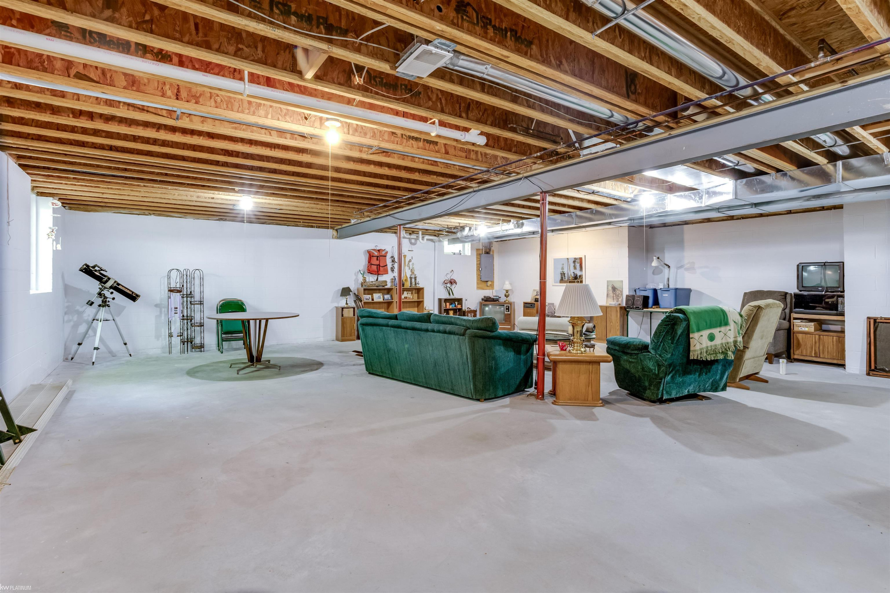 5656 Pine Court, Kimball, MI — Photo 24