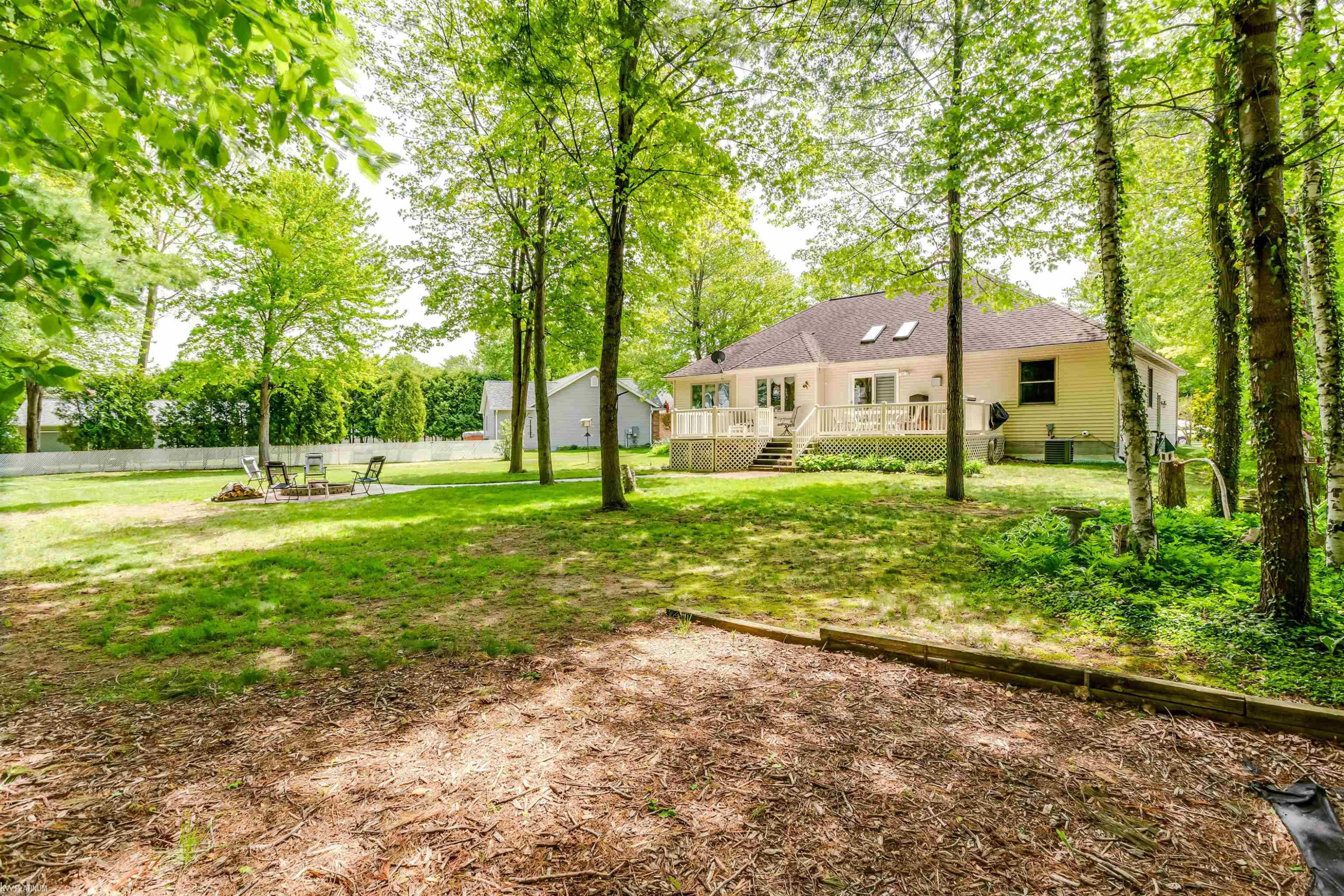 5656 Pine Court, Kimball, MI — Photo 29