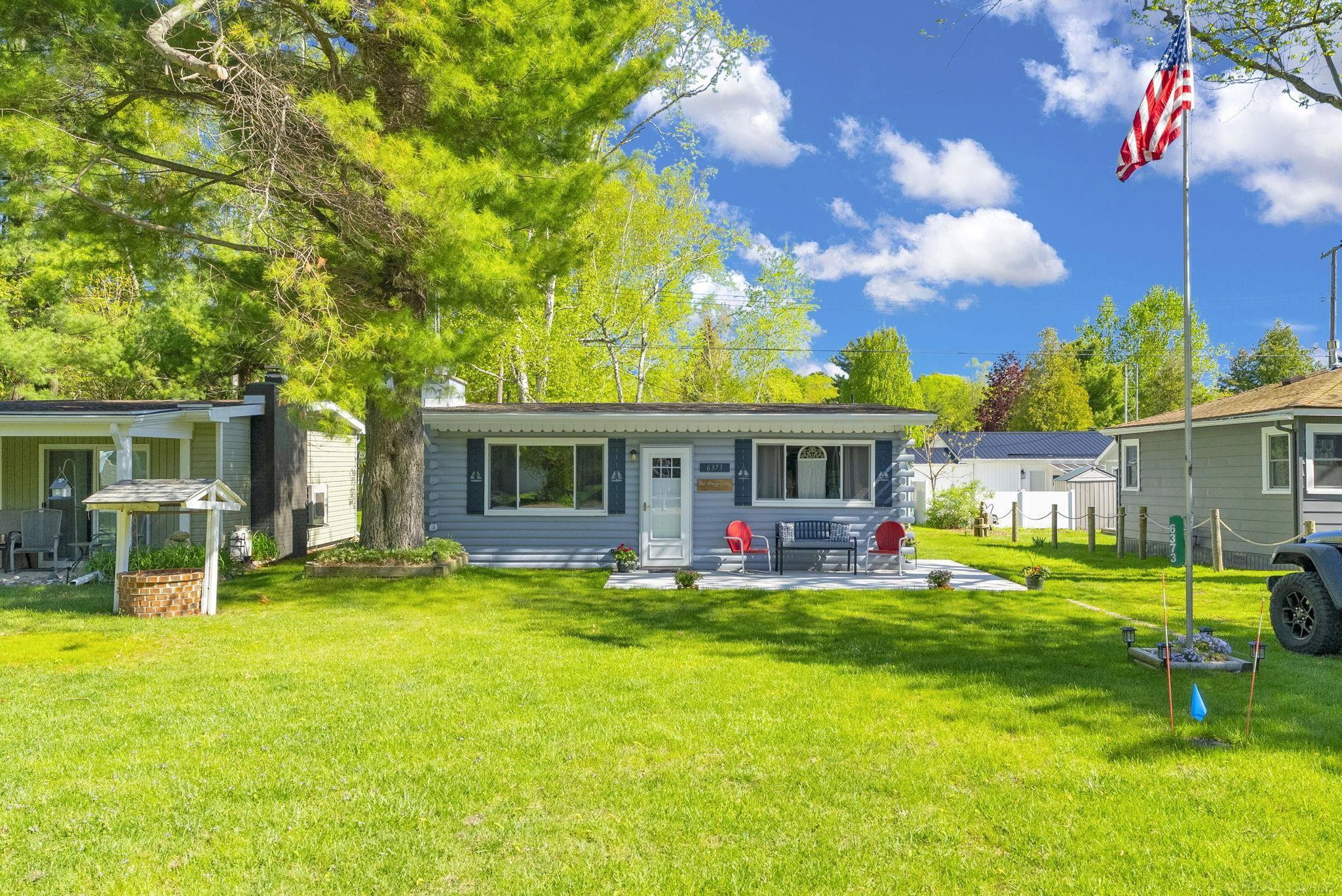 6373 Sunnyside Drive, Deckerville, MI 48427
