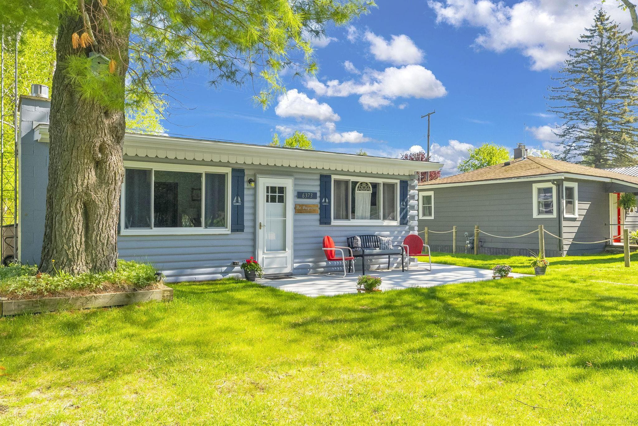 6373 Sunnyside Drive, Deckerville, MI 48427 — Photo 10
