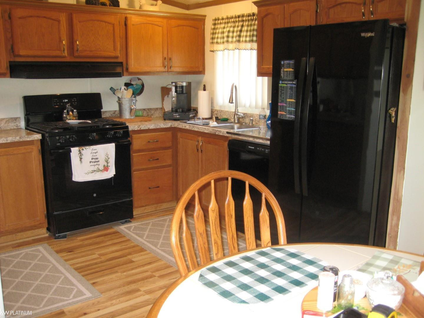 412 Silver Sand Drive, Port Sanilac, MI 48469 — Photo 17
