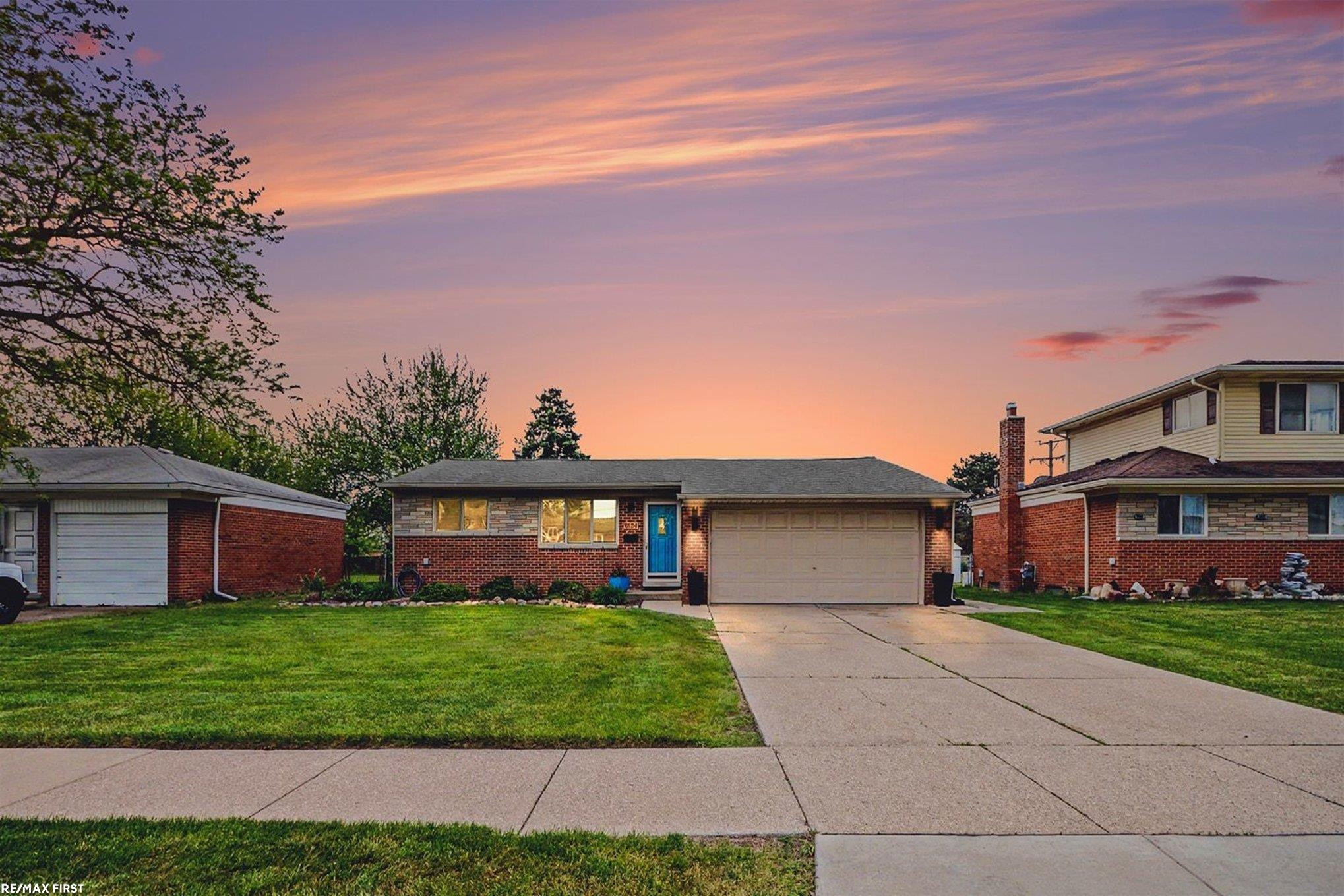 8124 Independence Drive, Sterling Heights, MI 48313 — front exterior