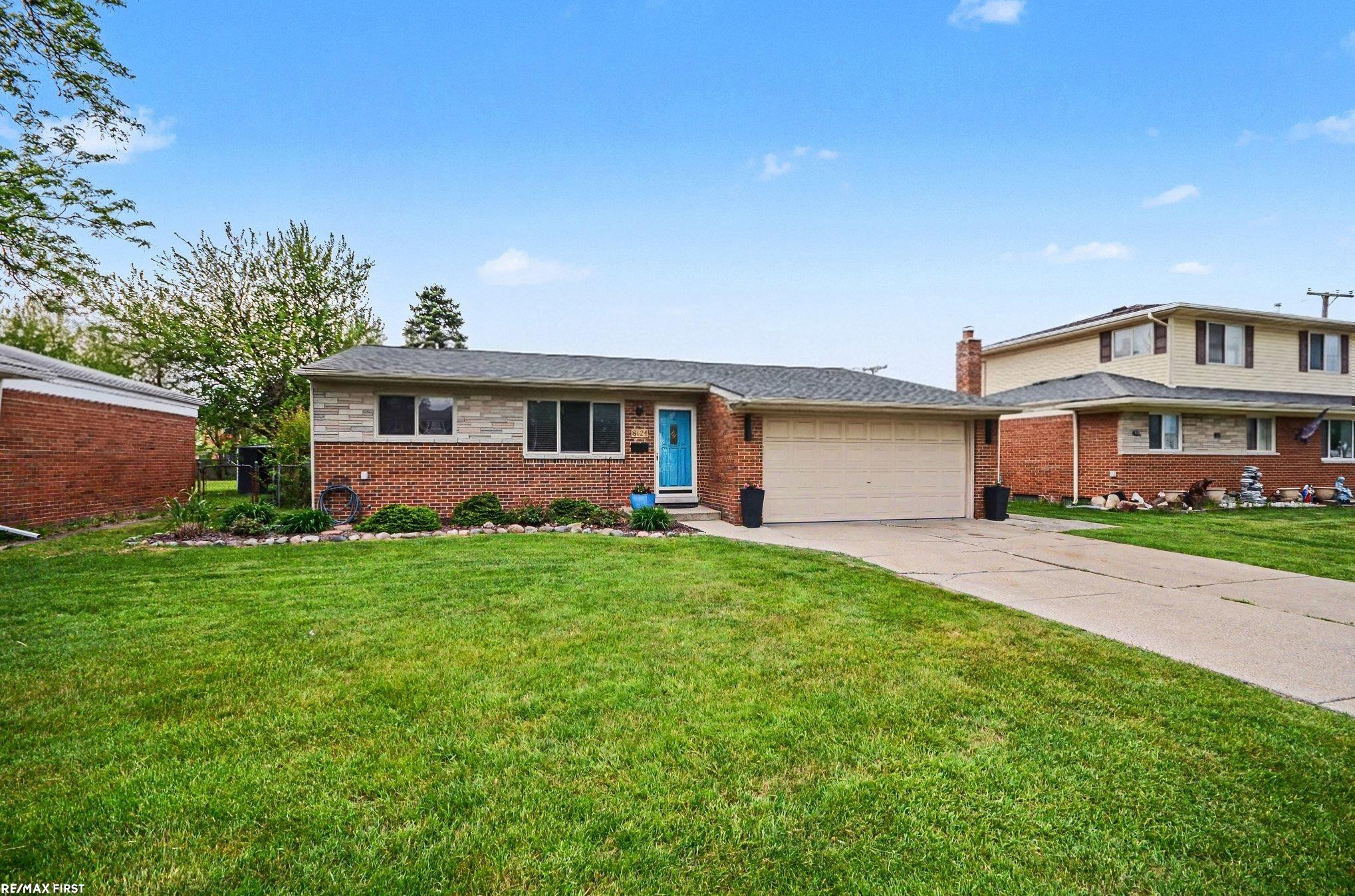 8124 Independence Drive, Sterling Heights, MI 48313 — Photo 4