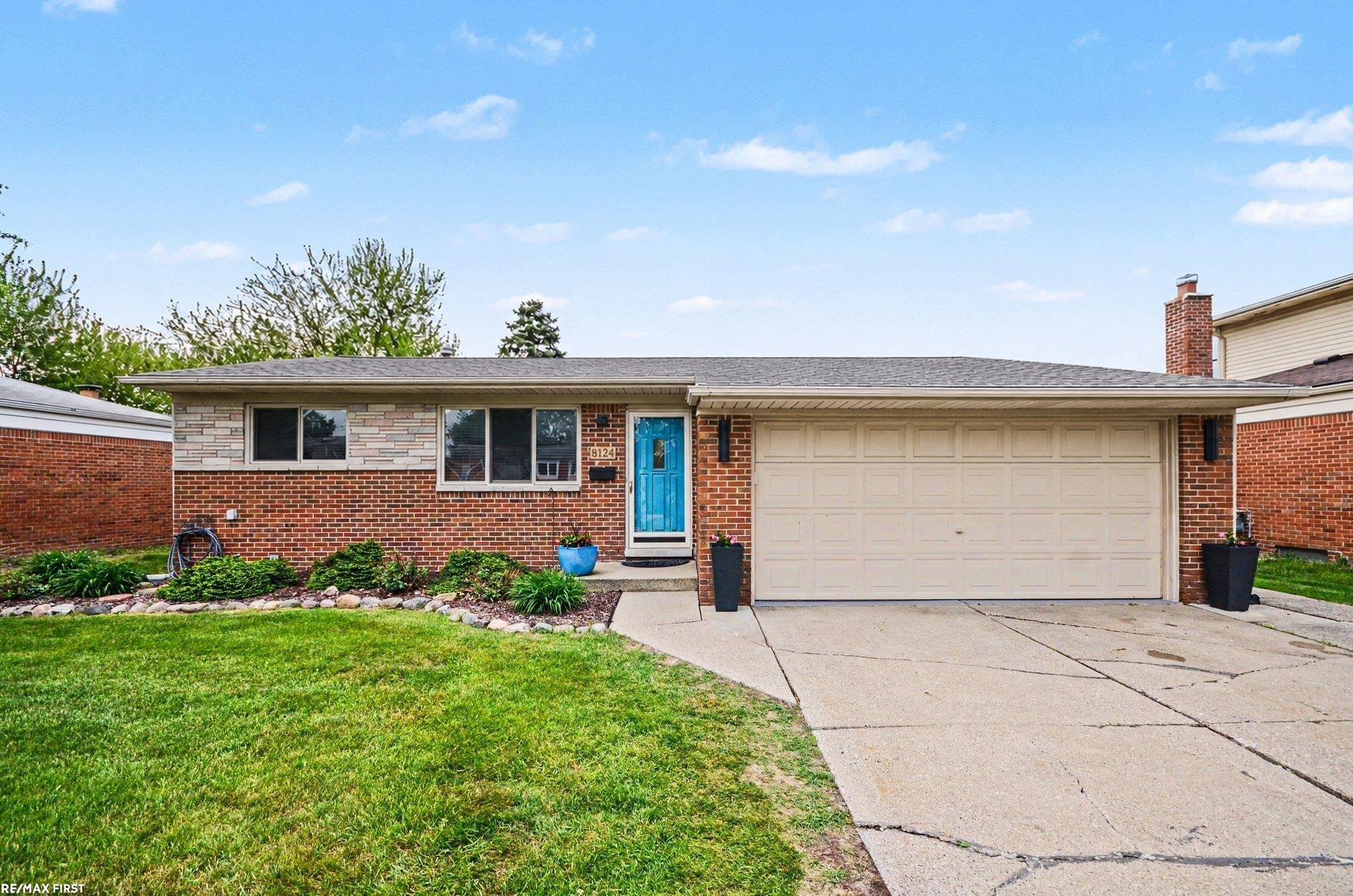 8124 Independence Drive, Sterling Heights, MI 48313 — Photo 5