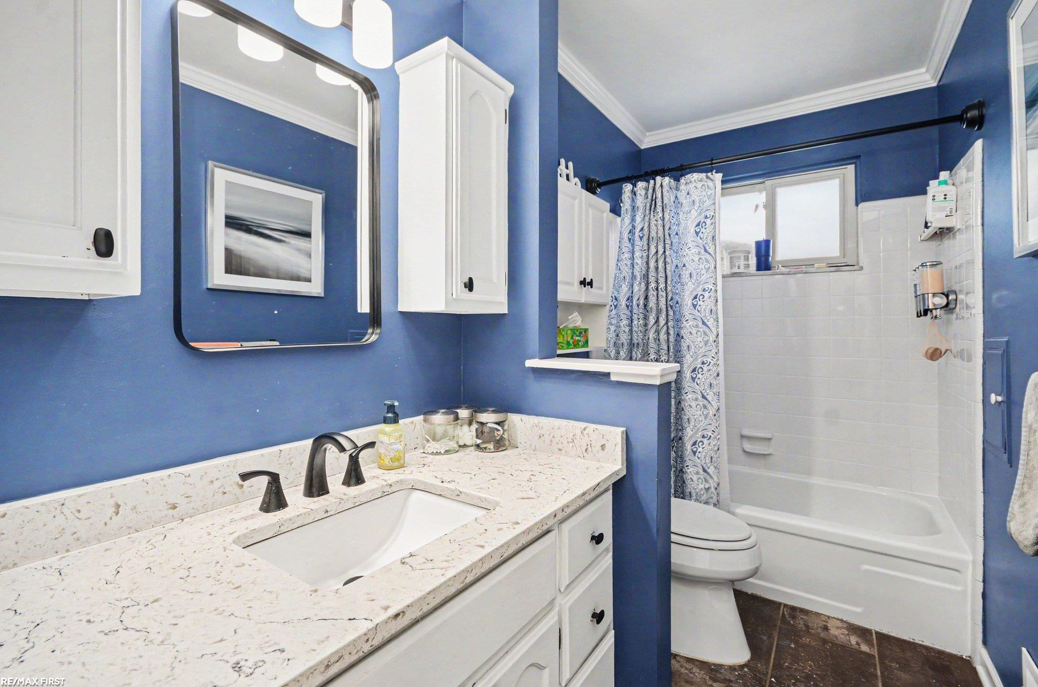 8124 Independence Drive, Sterling Heights, MI 48313 — Photo 18