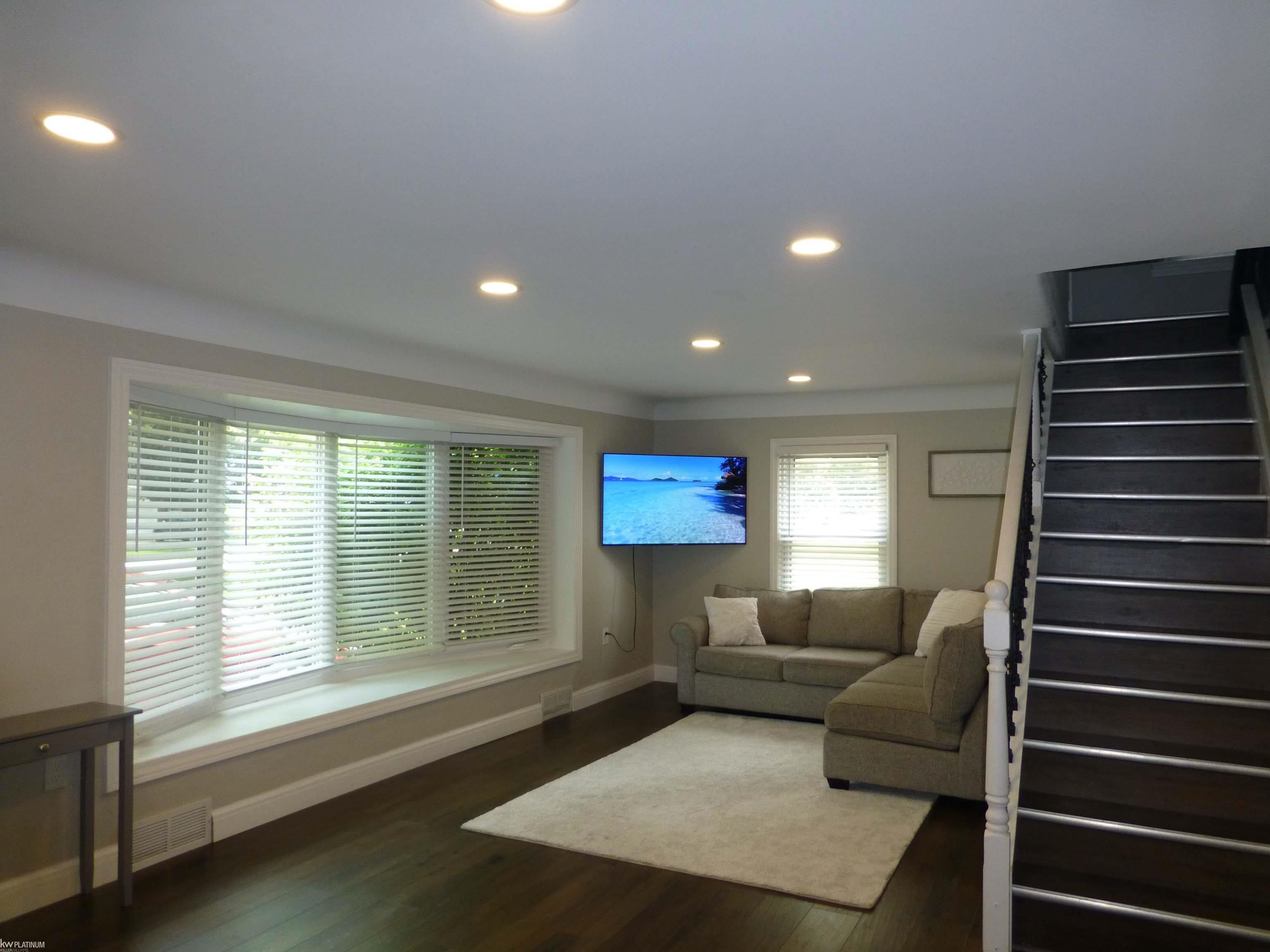 5544 Meadow View Street, Sterling Heights, MI 48310 — Photo 24