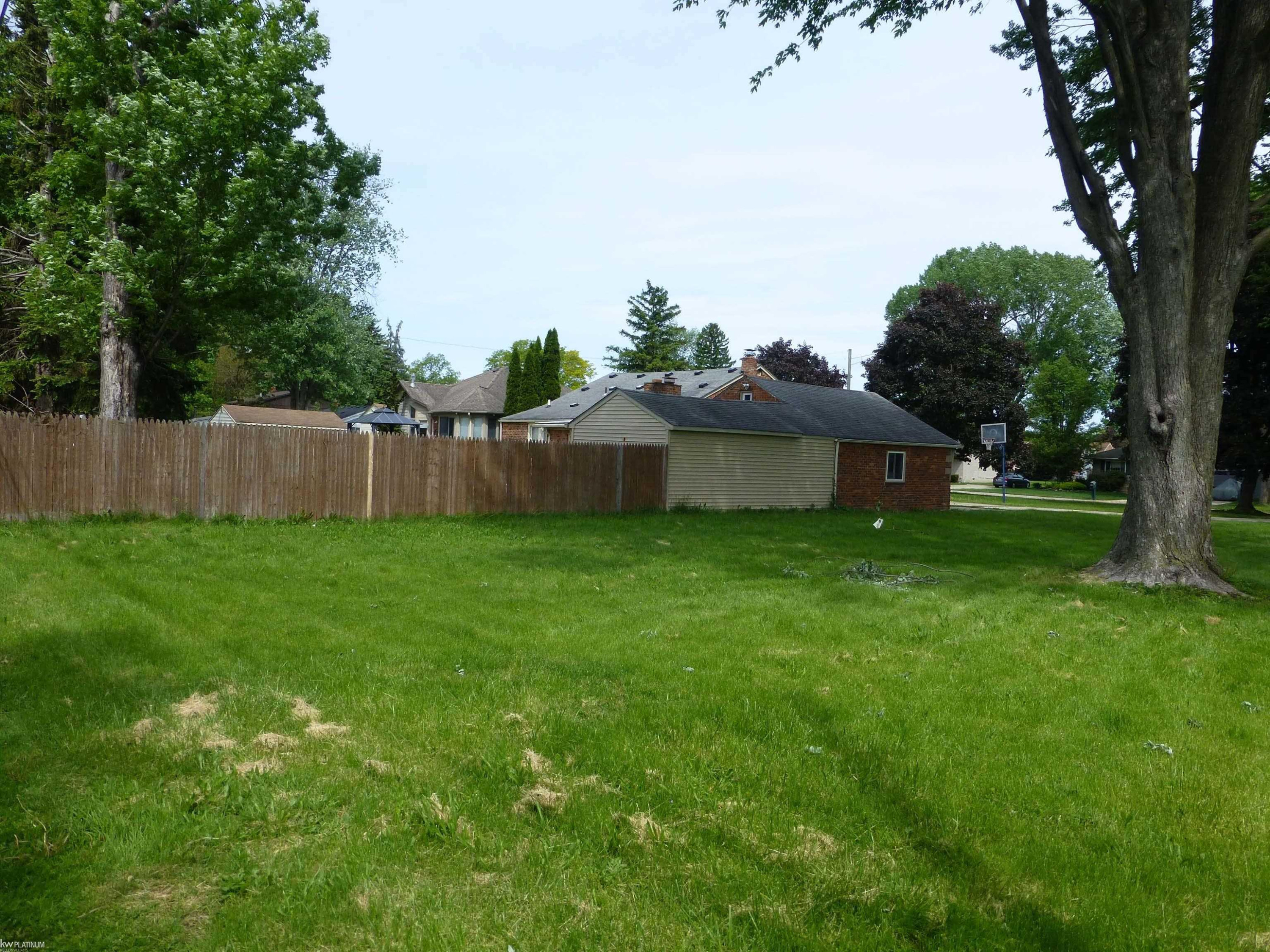 5544 Meadow View Street, Sterling Heights, MI 48310 — Photo 6
