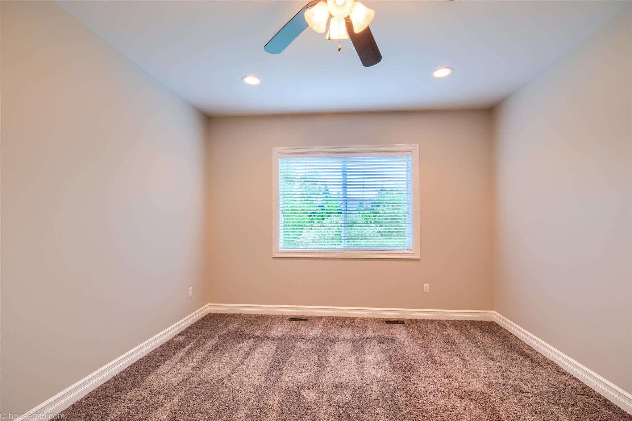 4448 Sunset Boulevard, Grand Blanc, MI 48439 — Photo 33