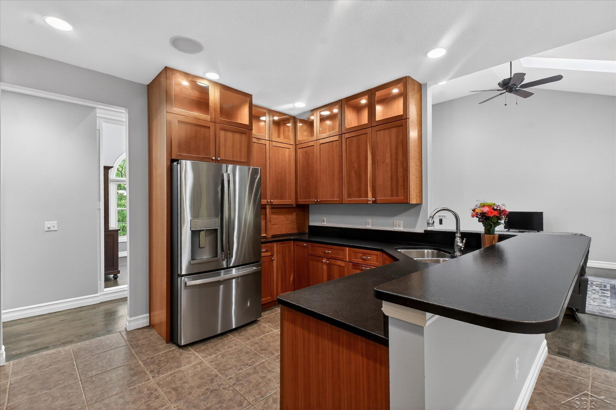 809 Rosewood Boulevard, Midland, MI 48640 — Photo 6