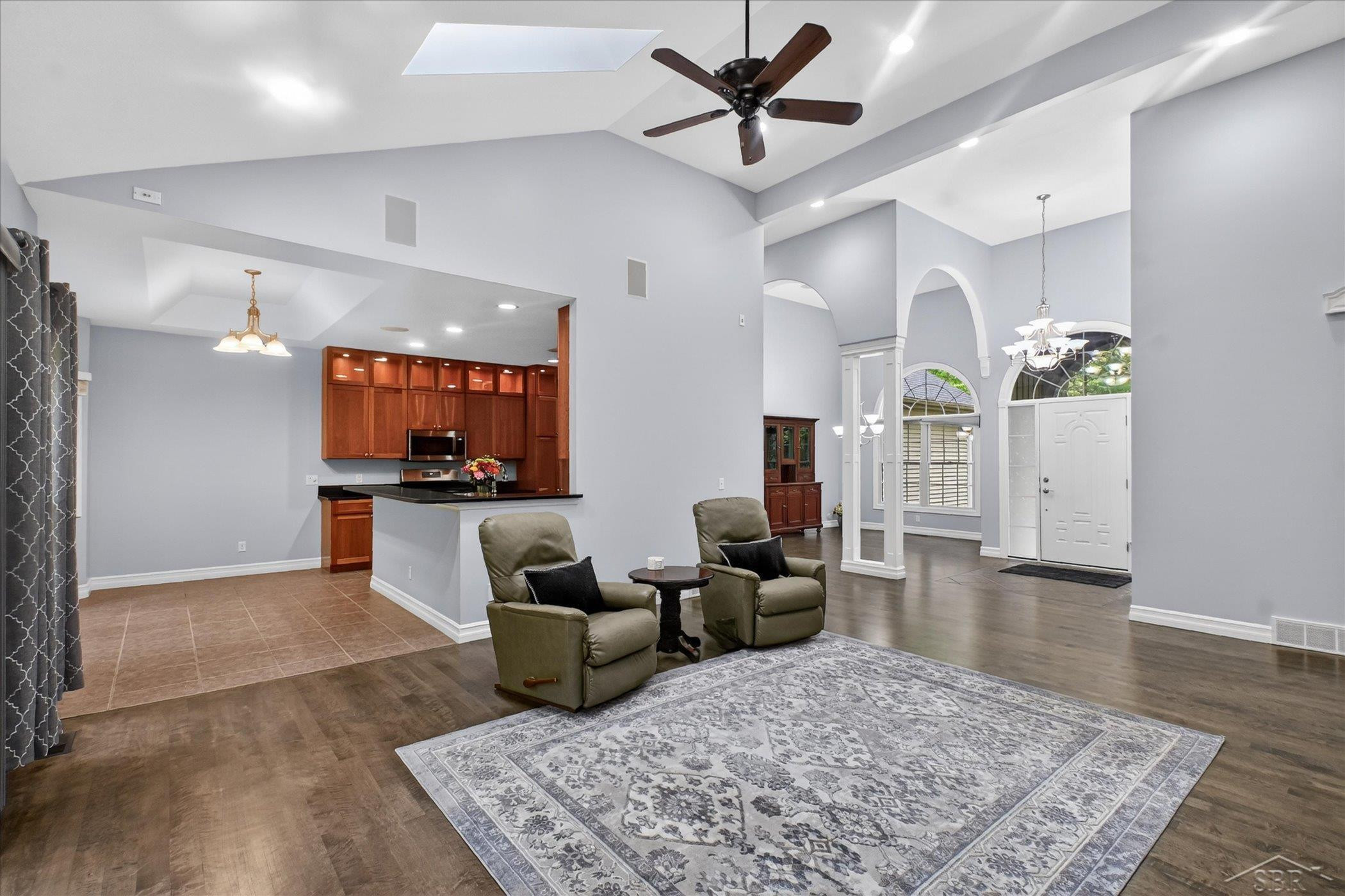 809 Rosewood Boulevard, Midland, MI 48640 — Photo 10