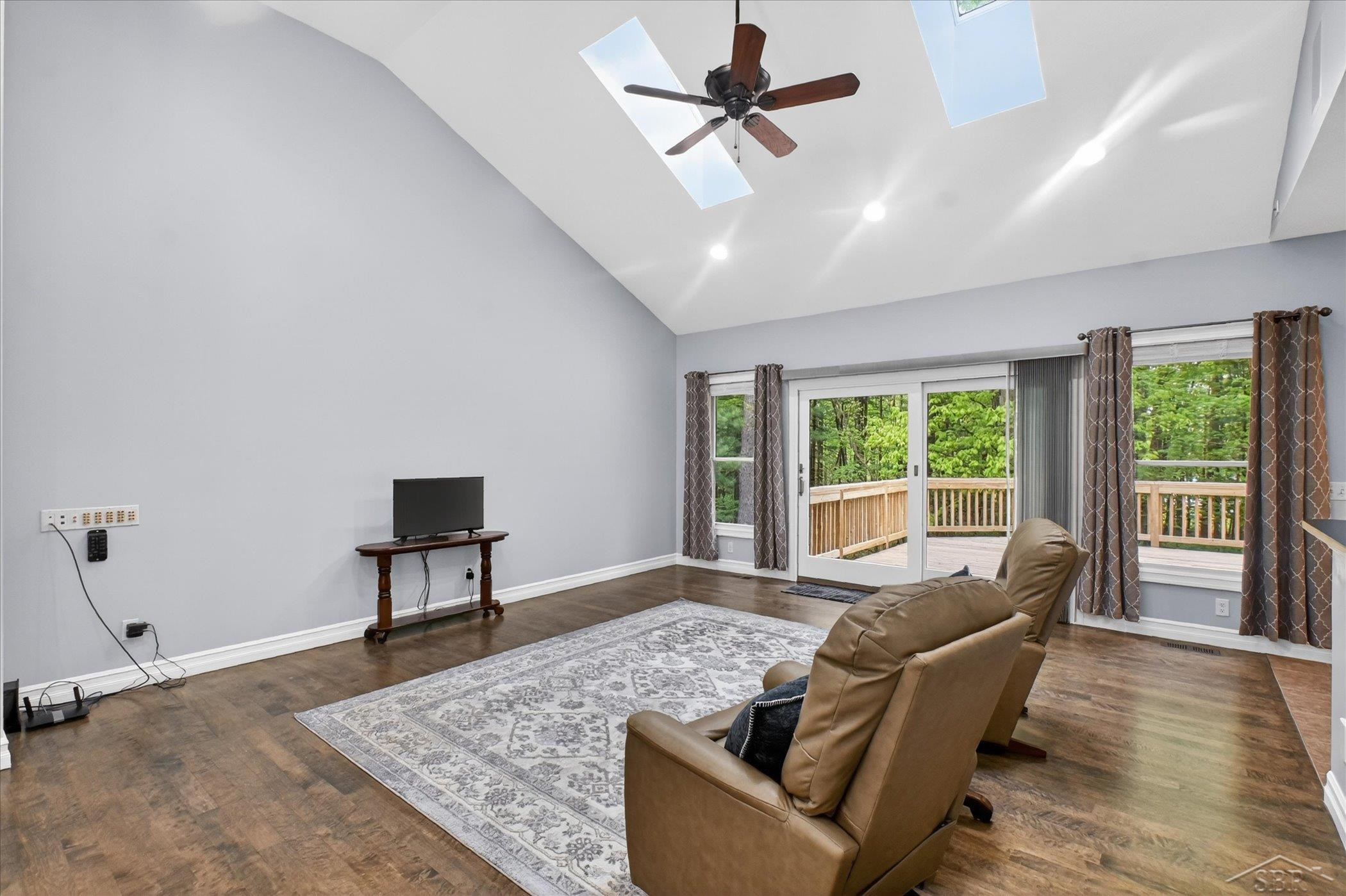 809 Rosewood Boulevard, Midland, MI 48640 — Photo 12