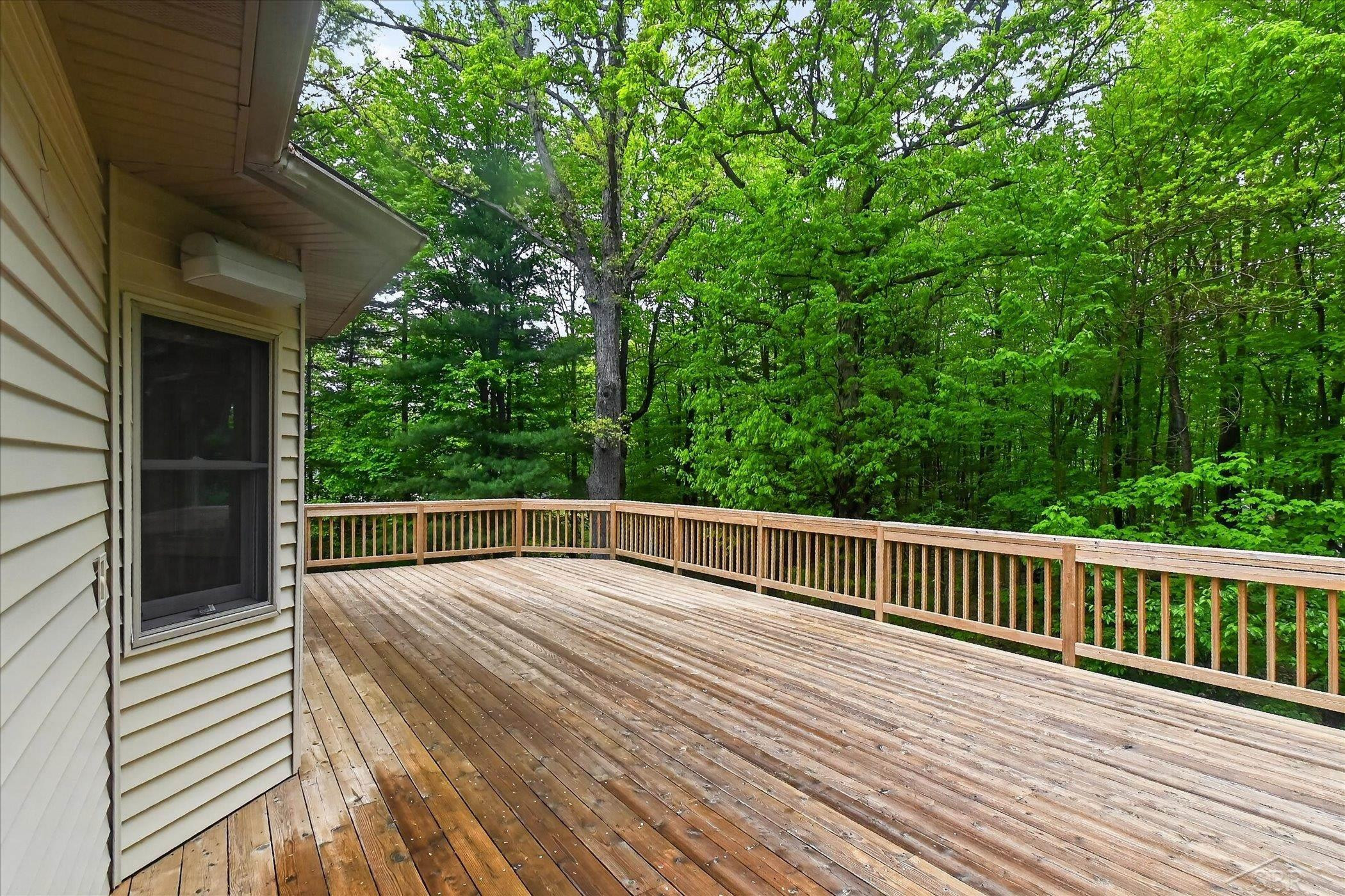 809 Rosewood Boulevard, Midland, MI 48640 — Photo 42