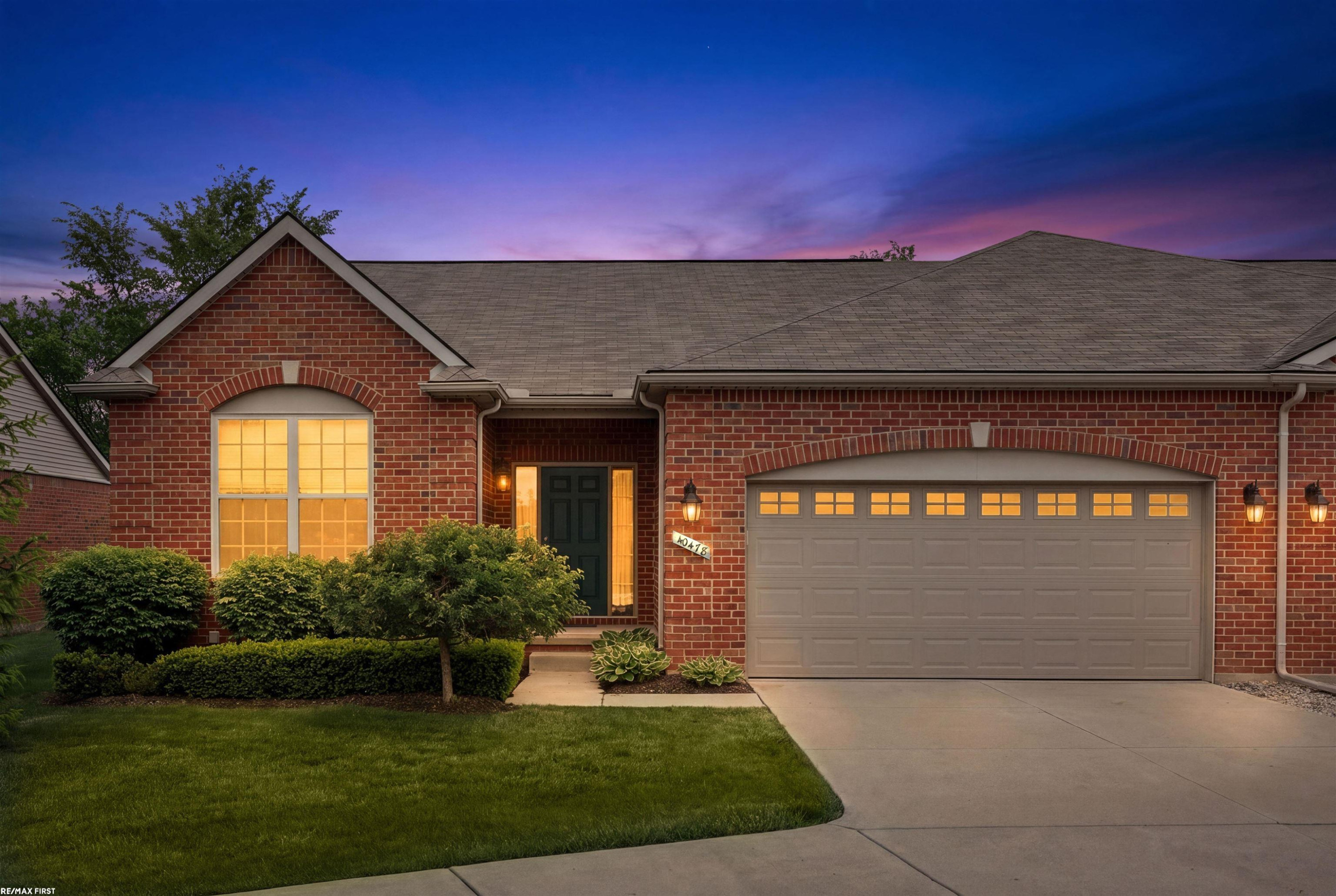 40478 Oakbrook Drive, Sterling Heights, MI 48310 — front exterior