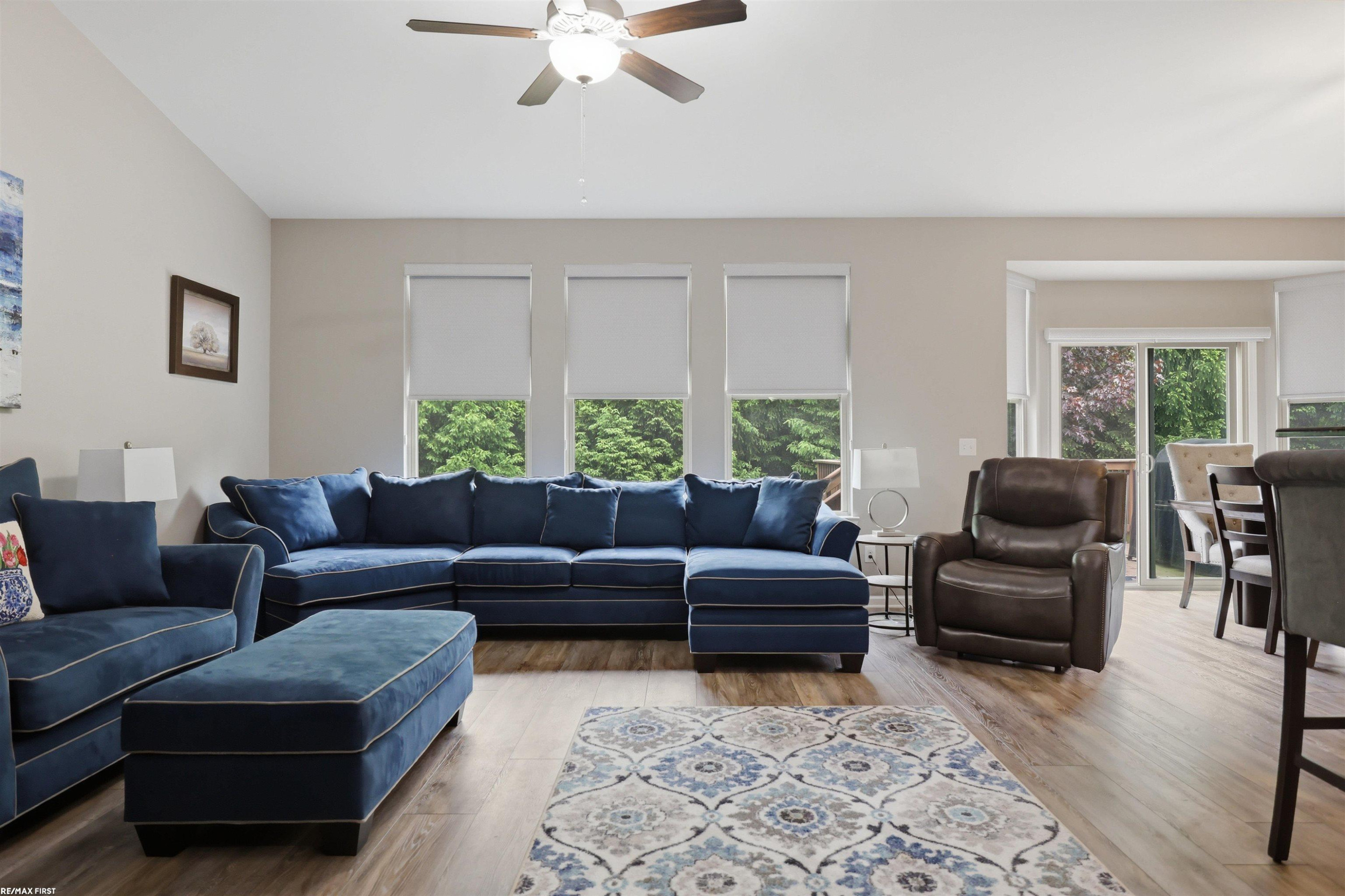 40478 Oakbrook Drive, Sterling Heights, MI 48310 — Photo 3