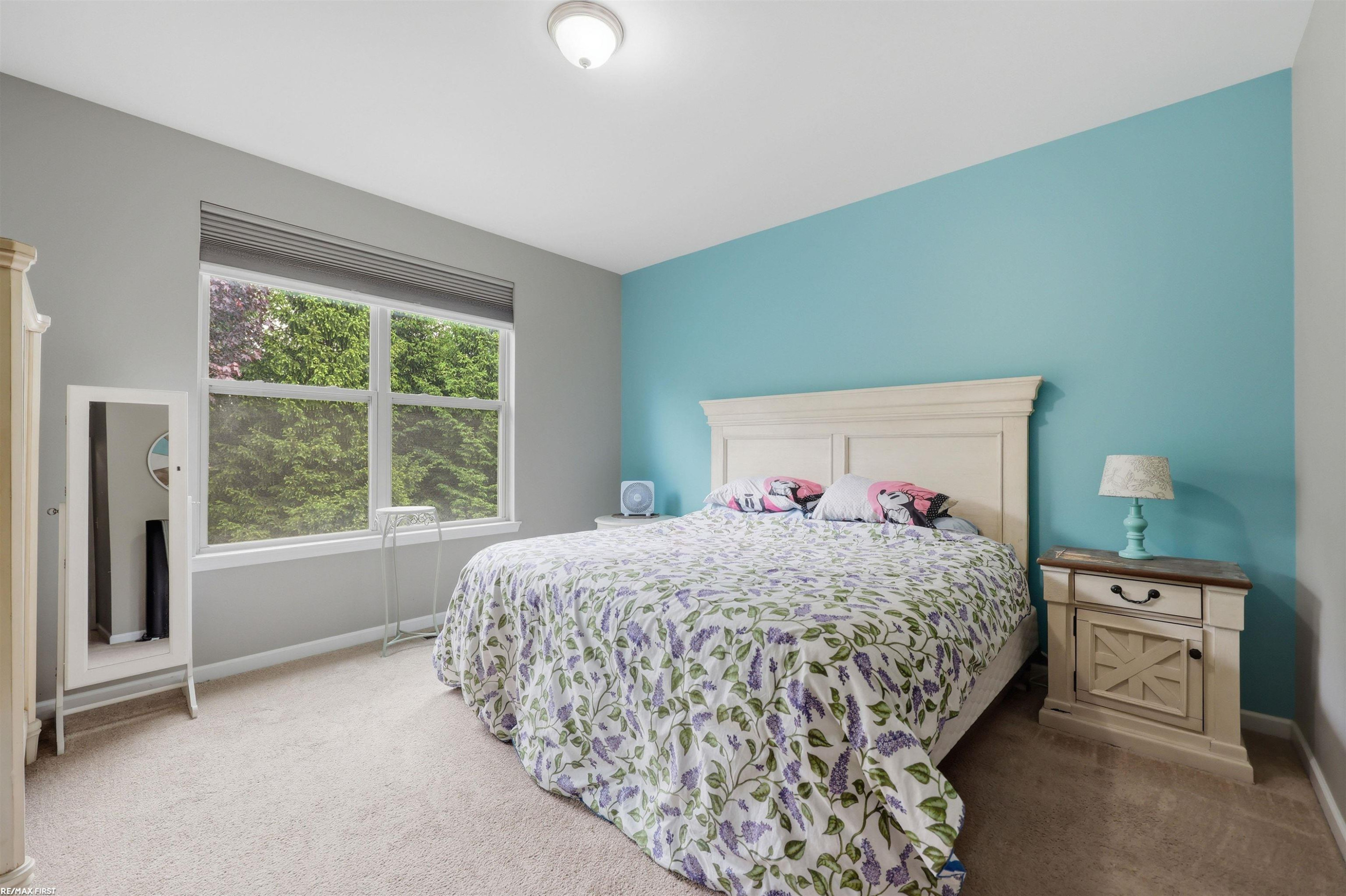 40478 Oakbrook Drive, Sterling Heights, MI 48310 — Photo 16
