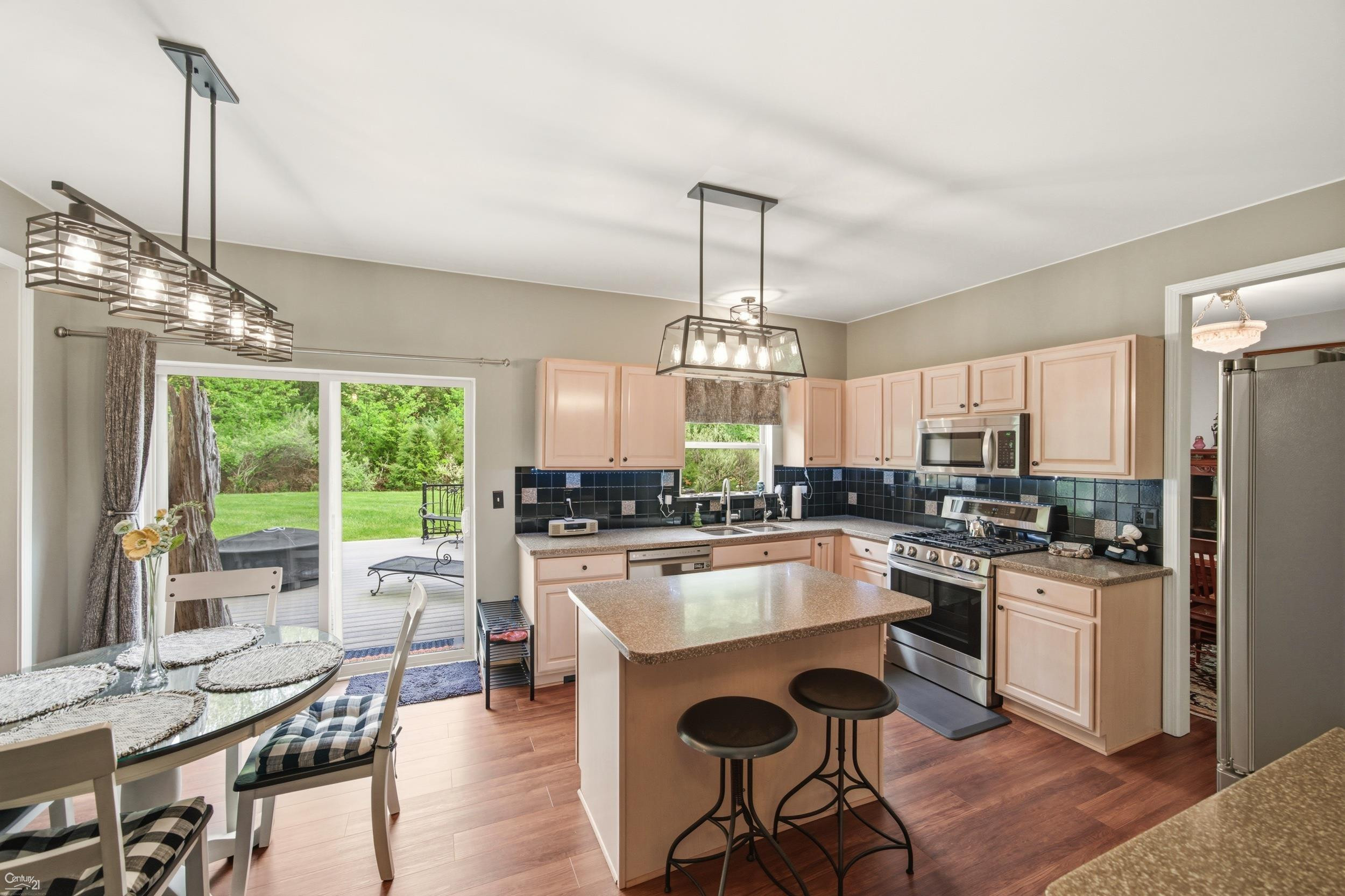 2812 Steeplechase Street, Highland, MI — Photo 28